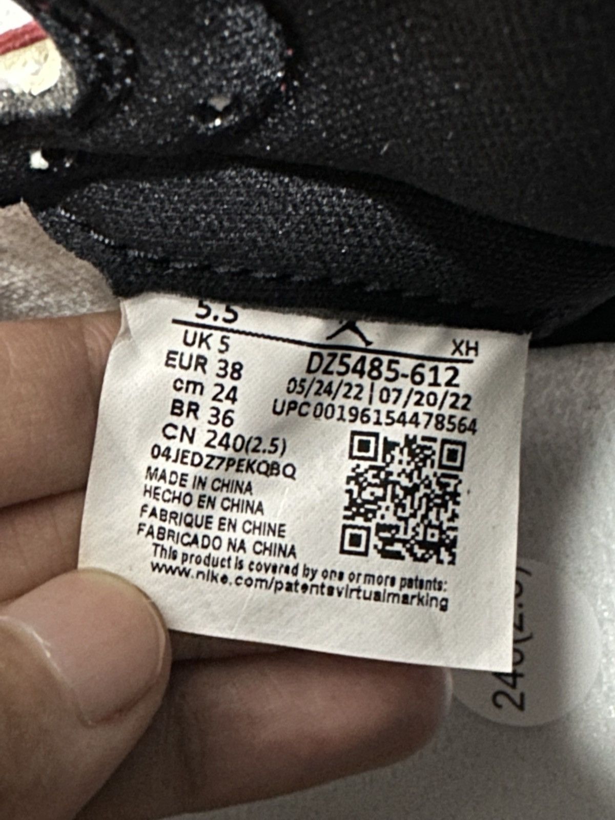 Jordan Brand × Nike Jordan 1 Retro High OG Chicago Lost and Found size 5.5 Size US 5.5 / EU 38 - 7 Thumbnail