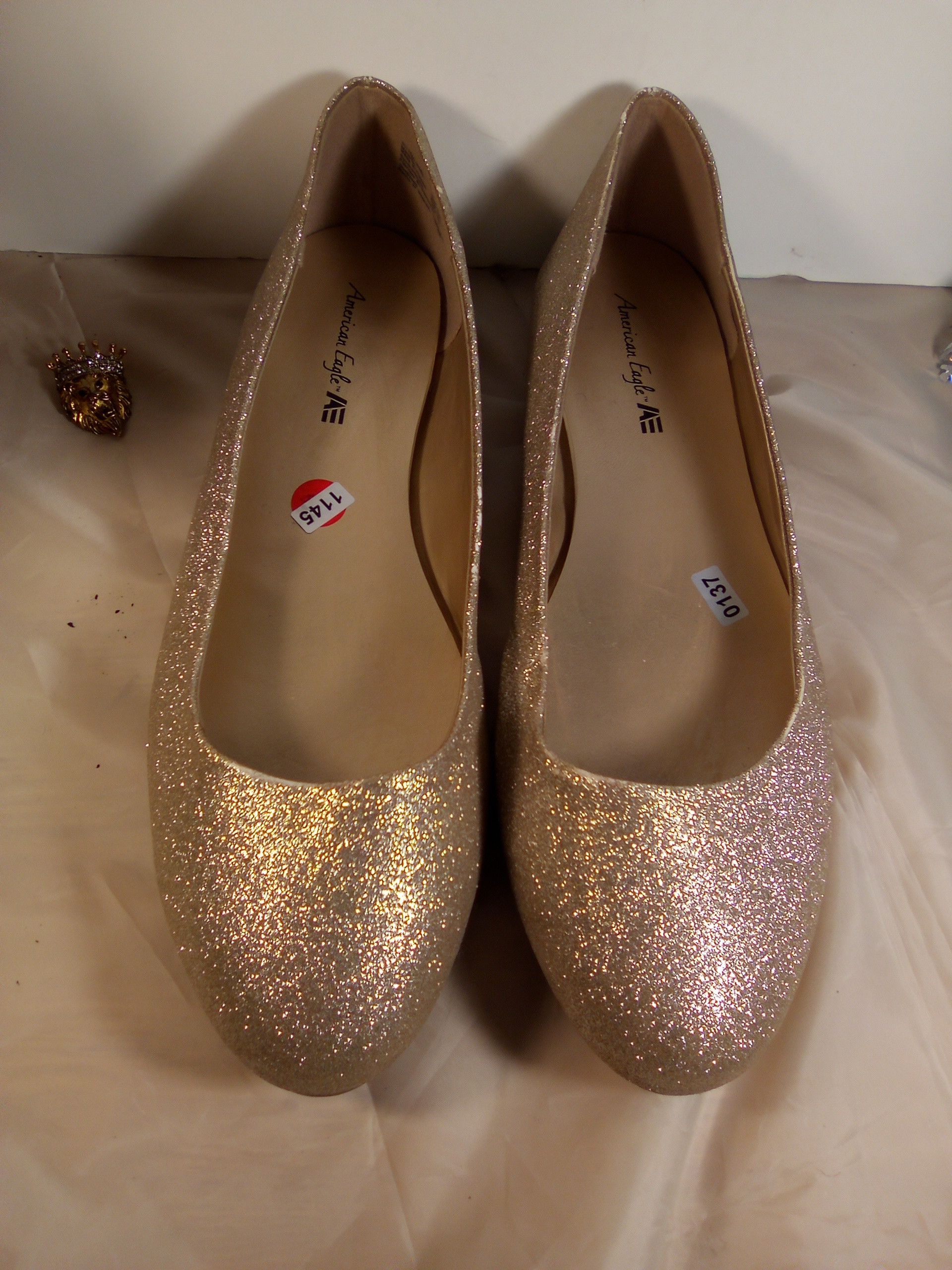 American Eagle Outfitters AMERICAN EAGLE GOLDEN FLATS SZ 13 FASHION CASUAL SHOE Size US 11.5 / IT 41.5 - 3 Thumbnail