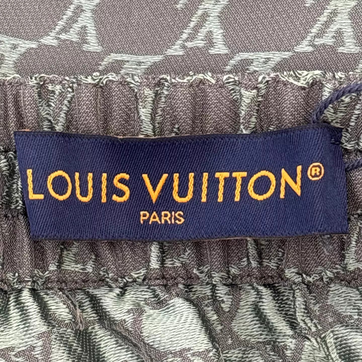 Louis Vuitton LV SS24 Silk Full Print Logo Jacquard Shorts New Size US 30 / EU 46 - 3 Thumbnail