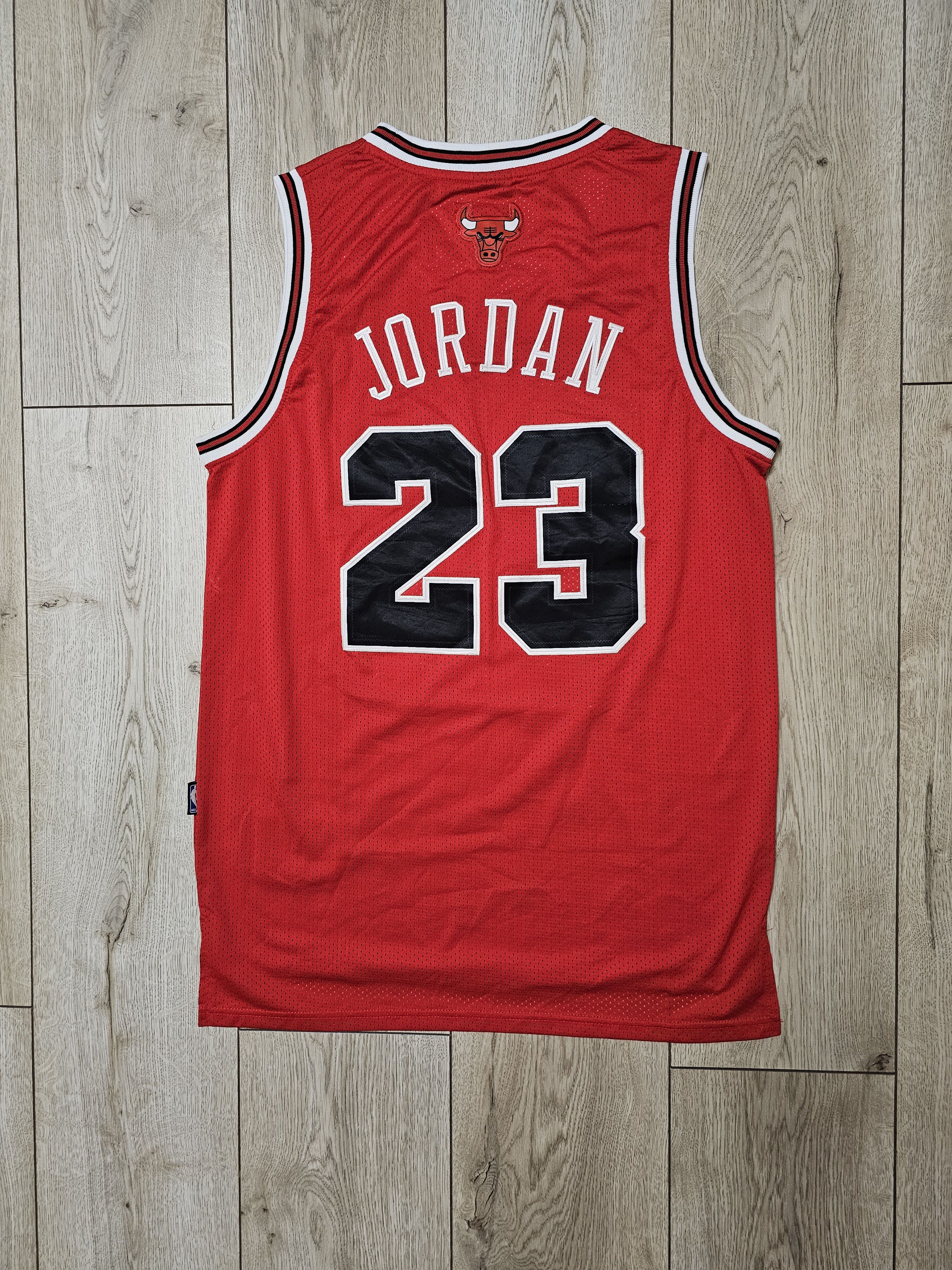 All Sport × NBA × Vintage CHICAGO BULLS NIKE VINTAGE JORDAN JERSEY BASKETBALL SHIRT Size US S / EU 44-46 / 1 - 1 Thumbnail
