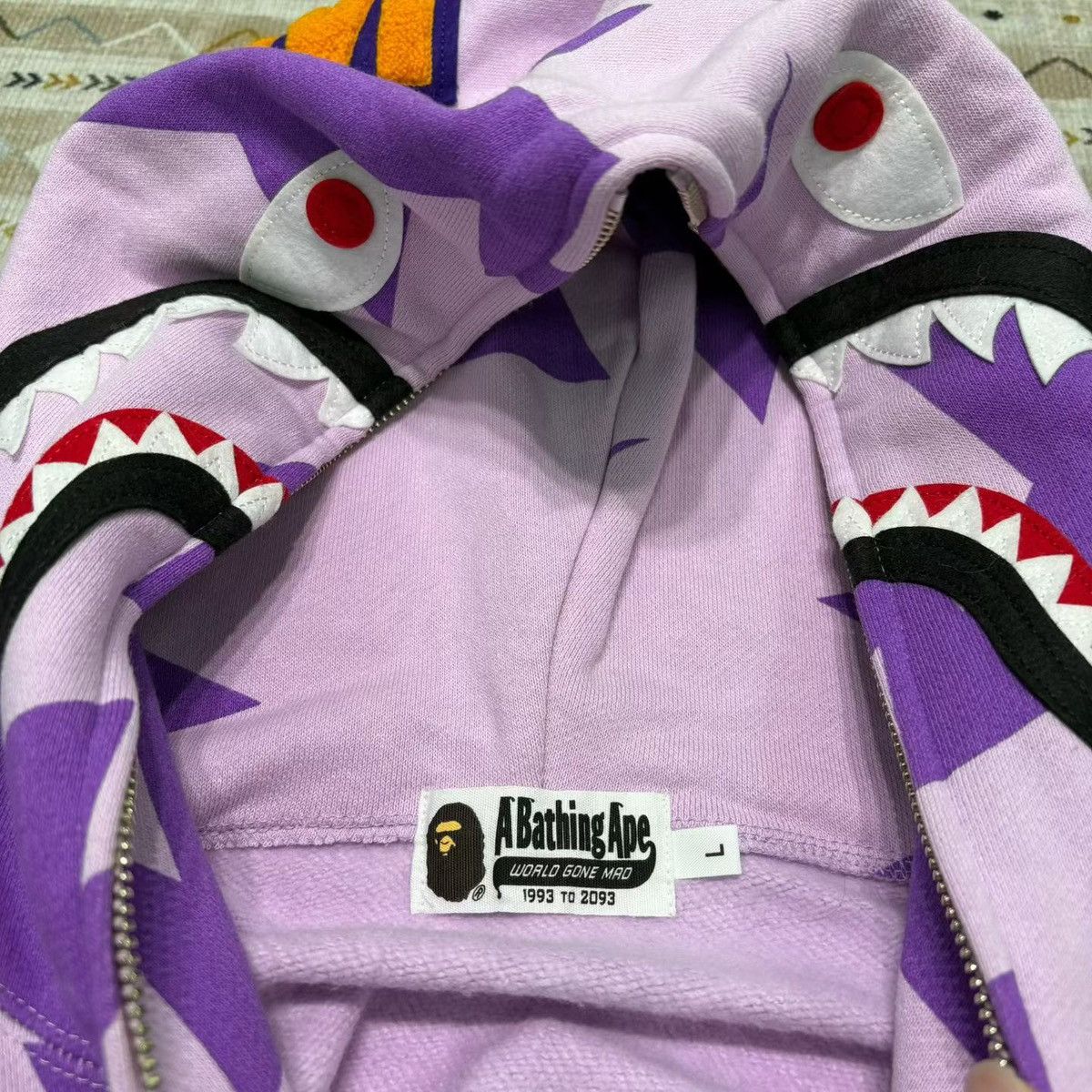 Bape CAMO SHARK FULL ZIP HOODIE Size US L / EU 52-54 / 3 - 7 Thumbnail