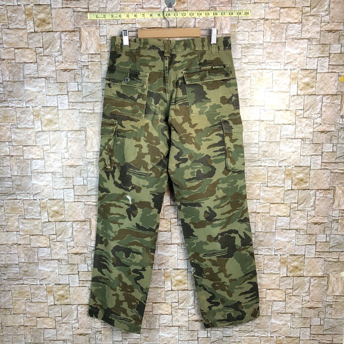Japanese Brand Even River Green Camo Cargo Multipocket Pants #A625 Size US 31 - 16 Thumbnail
