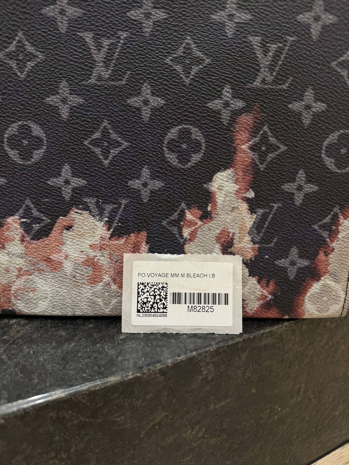 Louis Vuitton Louis Vuitton Pochette Voyage Size ONE SIZE - 7 Thumbnail