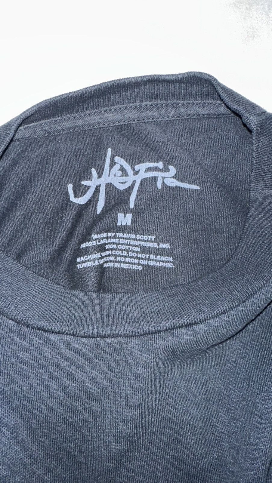 Travis Scott Utopia Travis scott merch Size US M / EU 48-50 / 2 - 3 Thumbnail