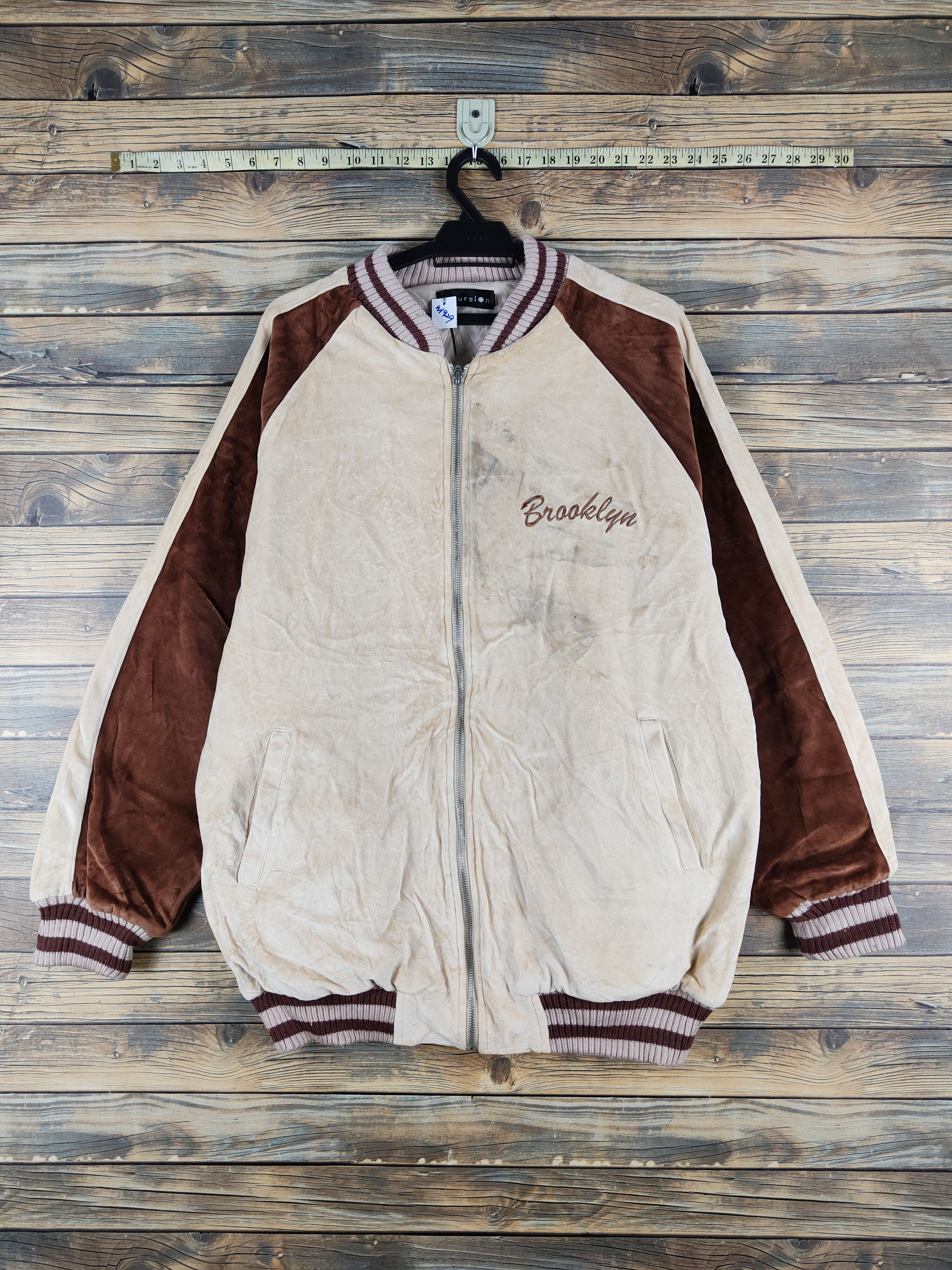 Japanese Brand Excursion Brown Brooklyn Sweaters #W1929 Size US L / EU 52-54 / 3 - 1 Thumbnail