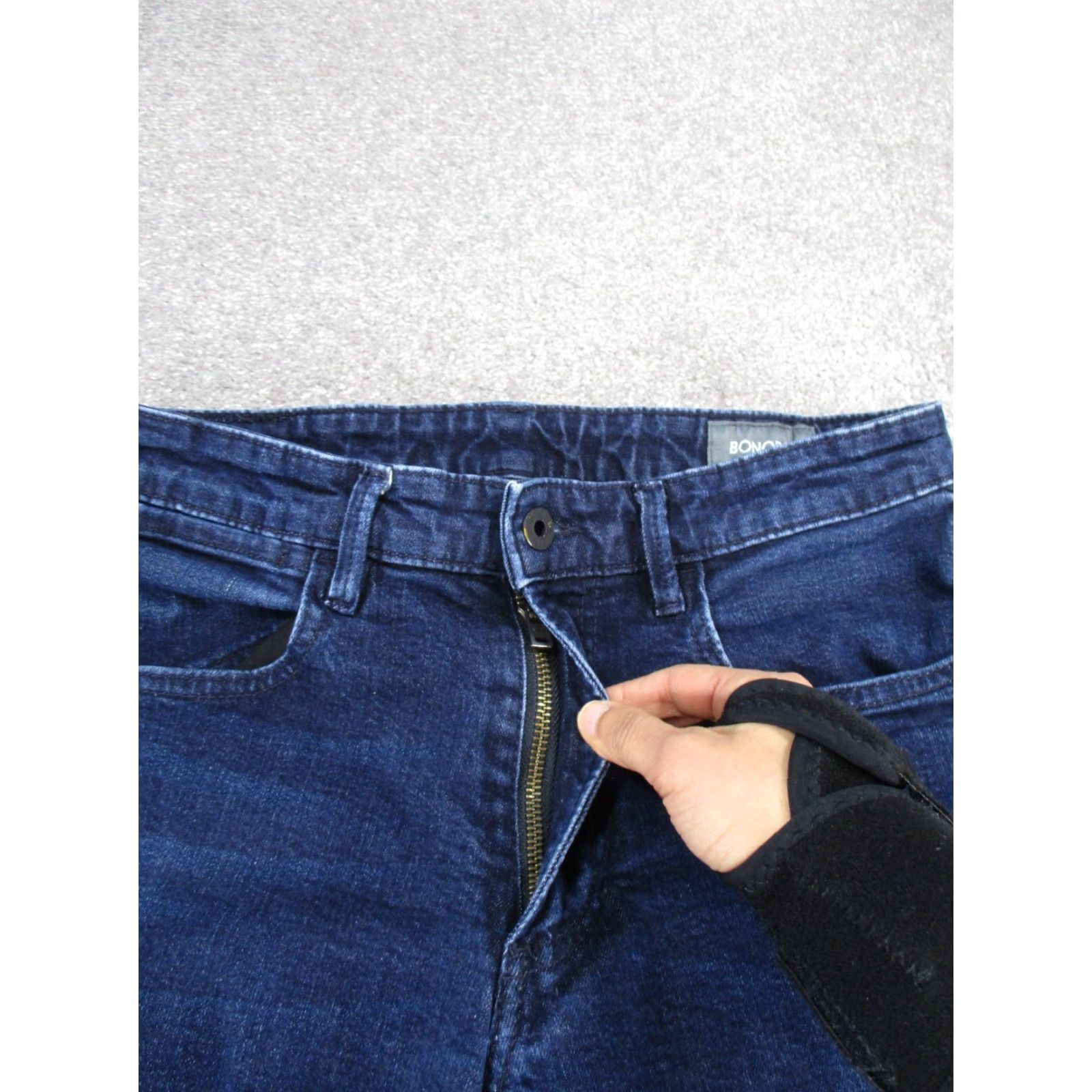 Bonobos Bonobos Jeans Men 31 Dark Wash Denim Slim Fit 31x31 Blue Regular Inseam 31 Tapered Size 31 Mens Size US 31 - 3 Thumbnail