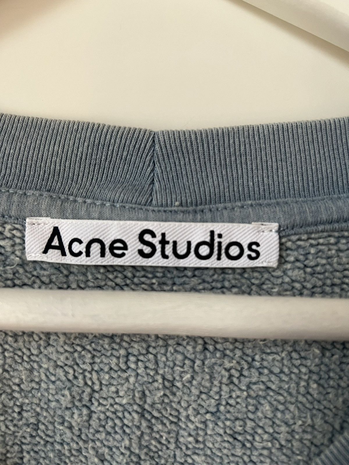 Acne Studios Acne Studios Logo Patch Sweatshirt sz L Size US L / EU 52-54 / 3 - 5 Thumbnail