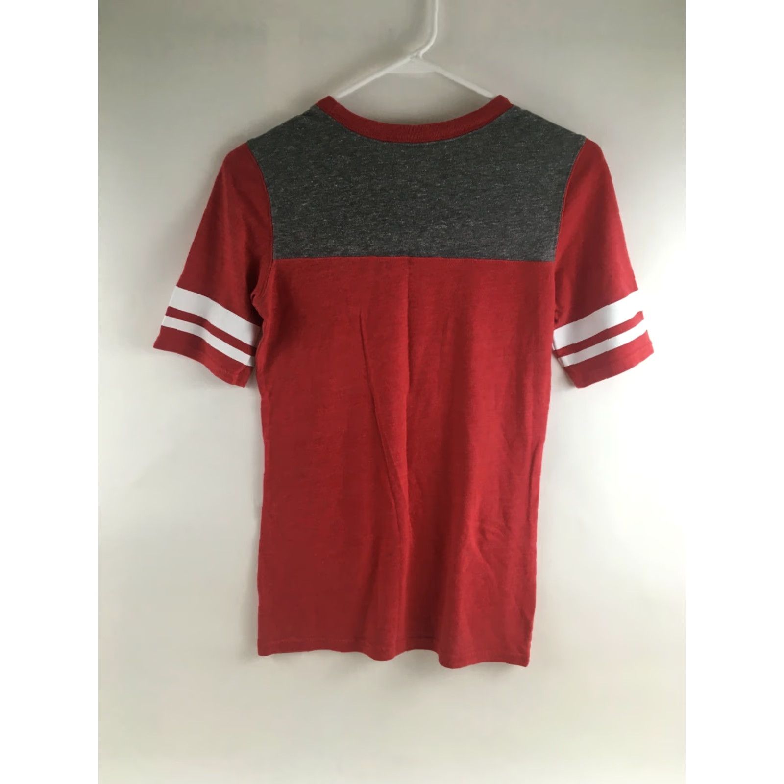 Reebok Reebook T Shirt Women's Size Small Short Sleeve Chicago Black Hawks Round Neck Size S / US 4 / IT 40 - 2 Thumbnail