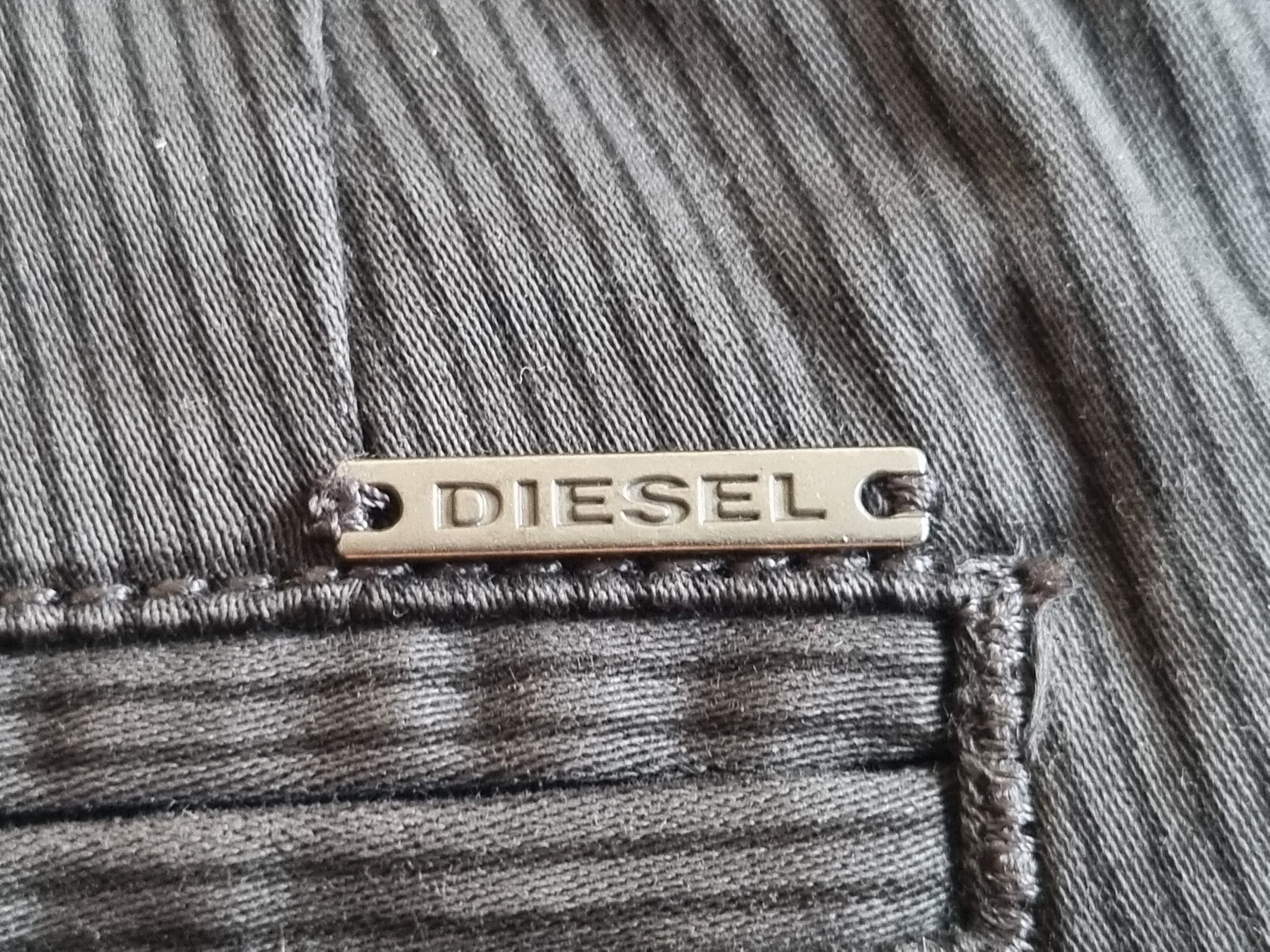 Diesel Diesel Chi Shaped Trousers Size US 31 - 16 Thumbnail