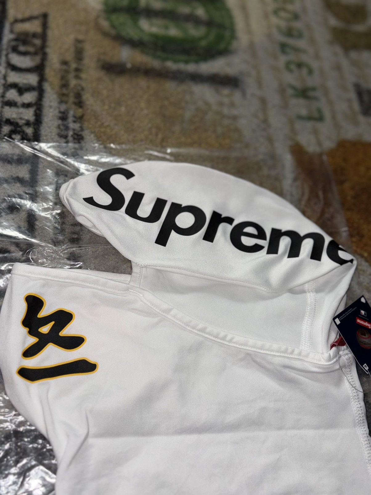 MLB × Supreme Supreme MLB Lightweight Balaclava Size ONE SIZE - 4 Thumbnail