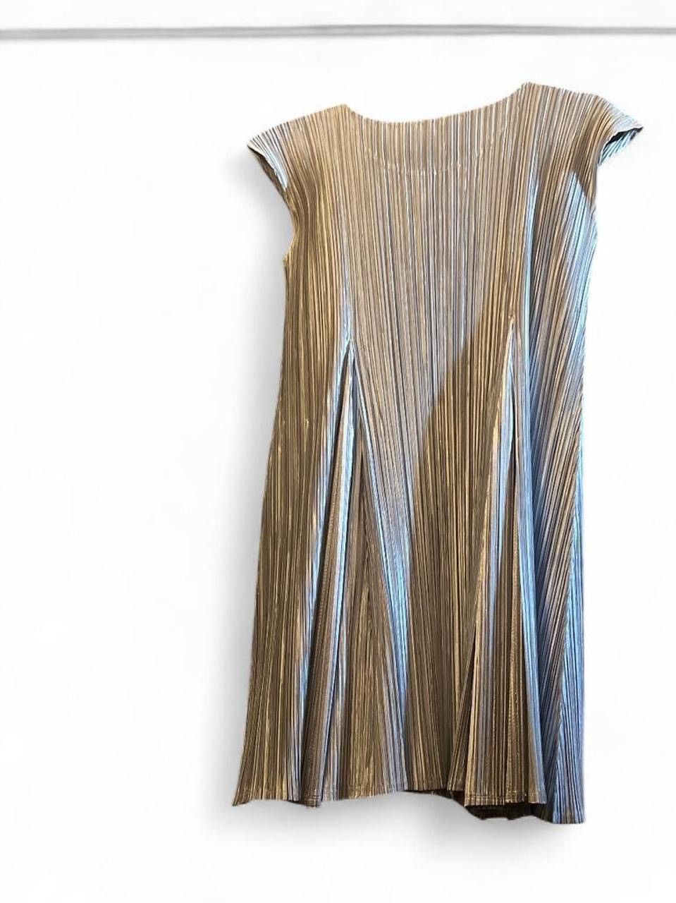 Issey Miyake Pleats Please silver mini dress. Size L / US 10 / IT 46 - 2 Thumbnail