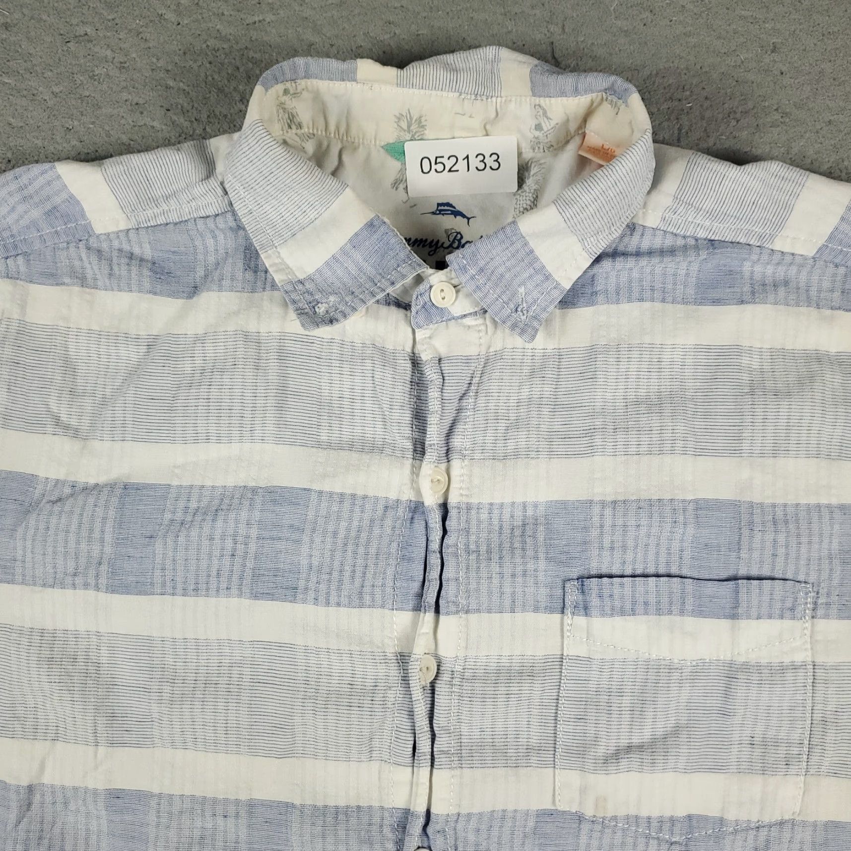 Tommy Bahama Tommy Bahama Shirt Mens Large Blue Striped Button-Up Short Sleeve Cotton Blend Casual/Workwear - Mens Size US L / EU 52-54 / 3 - 2 Thumbnail