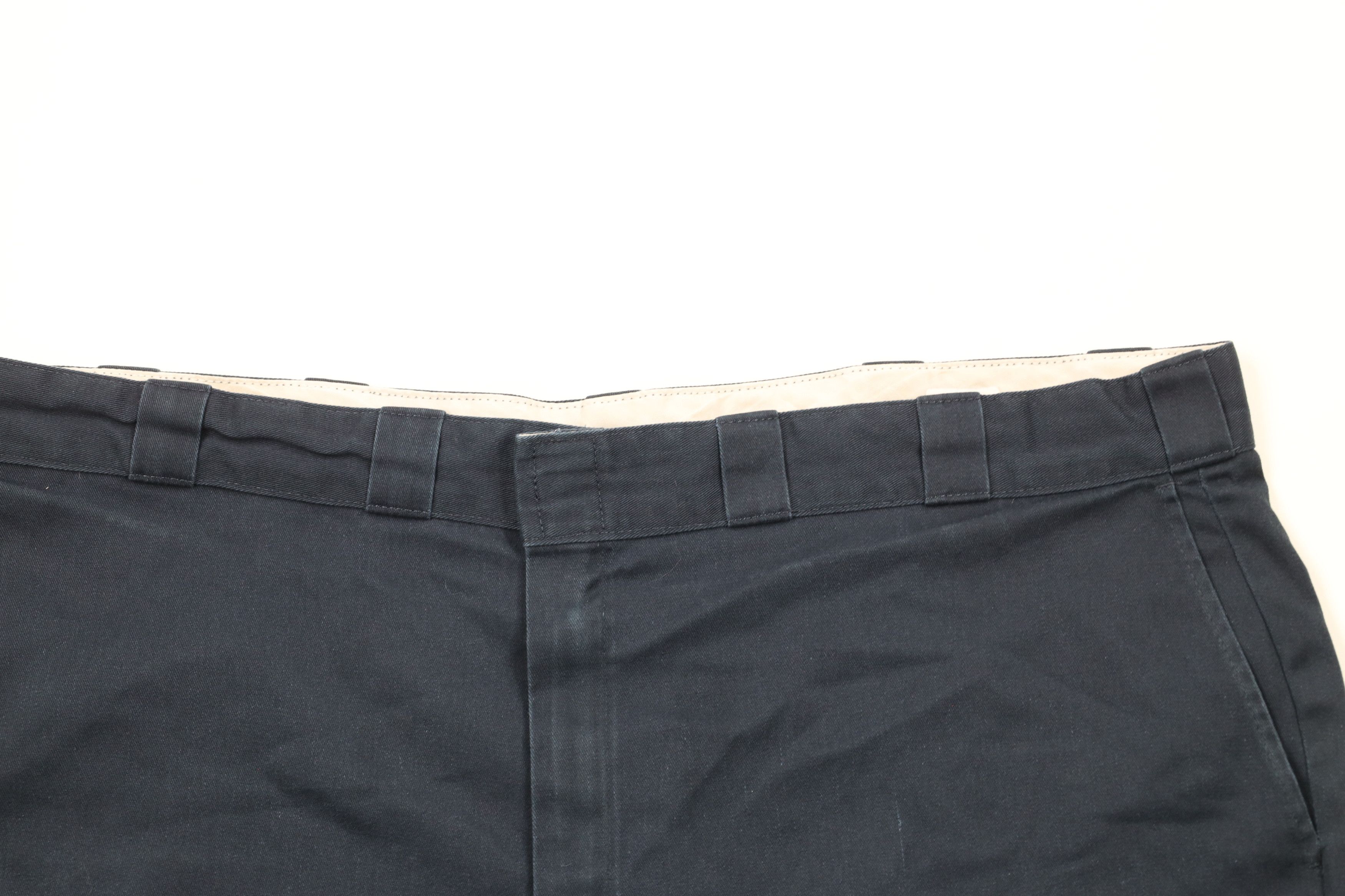 Dickies × Vintage Vintage Dickies Spell Out Workwear Mechanic Shorts Navy Blue Size US 44 / EU 60 - 2 Thumbnail