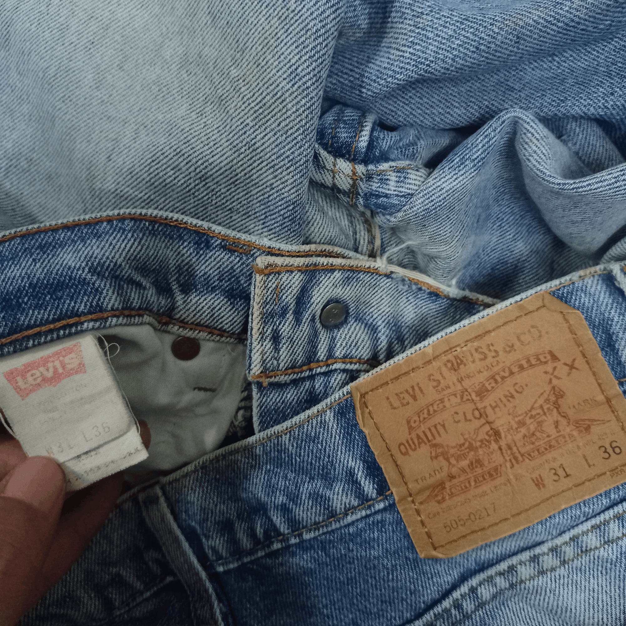 Levi's × Levi's Vintage Clothing Vintage 90s Levis 505 Light Wash Distressed Loose Jeans Size US 31 - 8 Thumbnail
