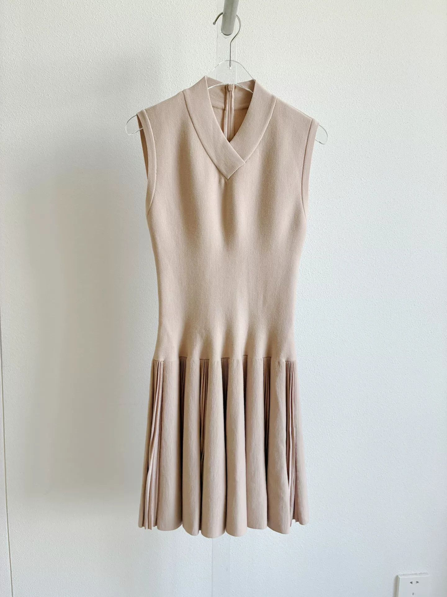 Alaia ALAIA Beige Sleeveless Dress Size XS / US 0-2 / IT 36-38 - 1 Thumbnail