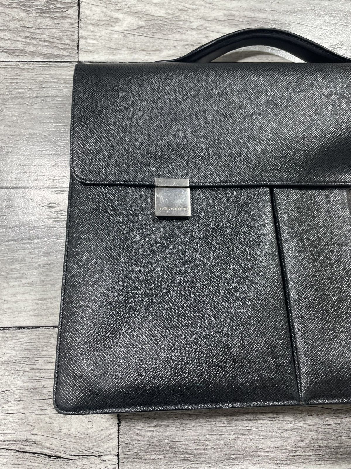 Louis Vuitton Vintage Louis Vuitton LV Black Taiga Leather Tobar Briefcase Size ONE SIZE - 16 Thumbnail