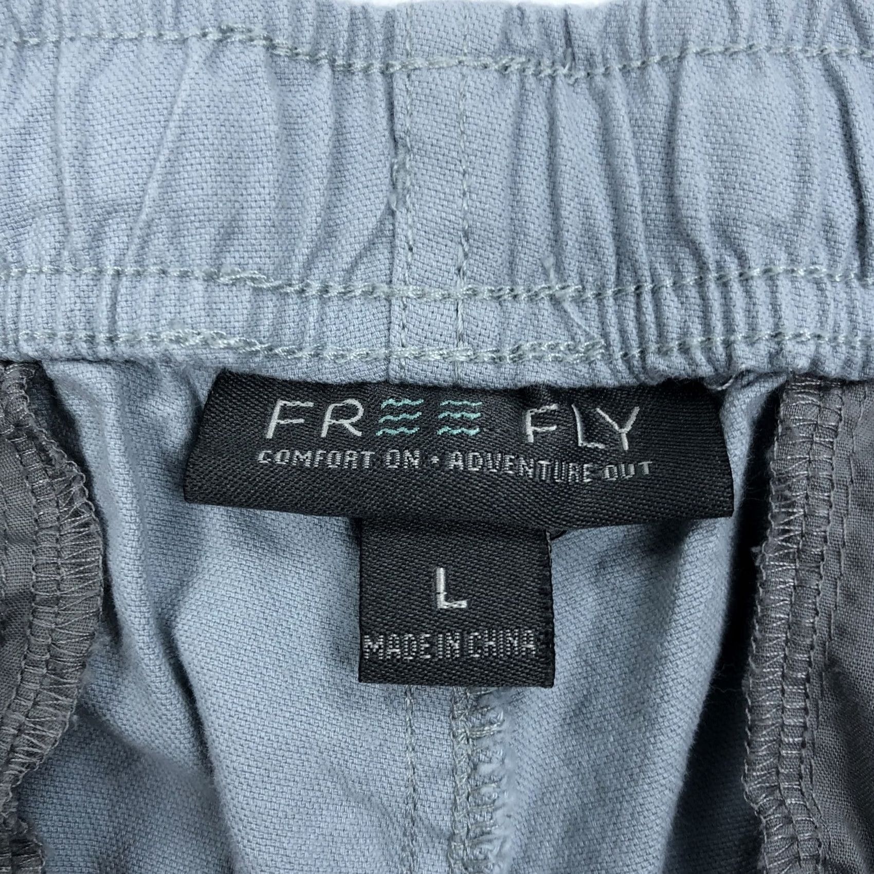 Vintage Free Fly Men's Light Blue Shorts L Canvas Stretch Elastic Waist Casual Activewear 32-36 in Waist Size US 33 - 6 Thumbnail