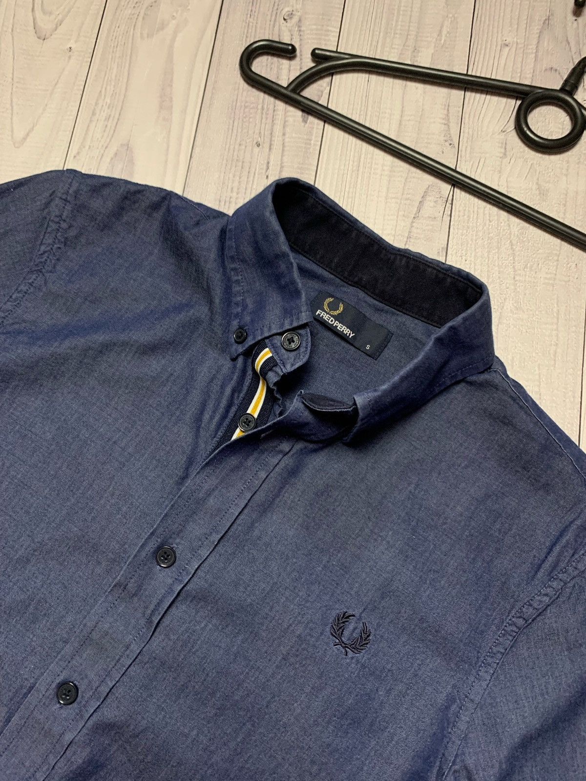 Fred Perry × Vintage Fred Perry shirt button up Size S navy Size US S / EU 44-46 / 1 - 2 Thumbnail