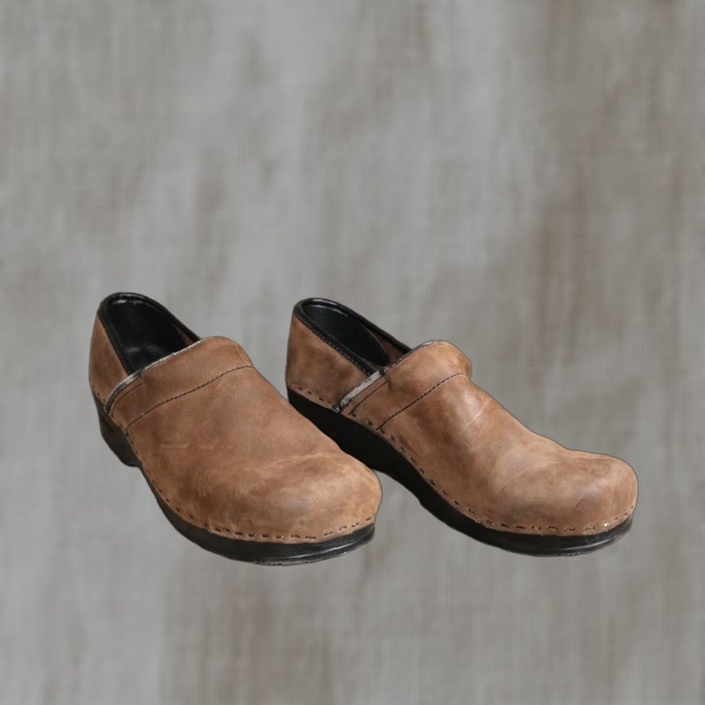 Vintage VINTAGE Björndal Women's Leather Wedge Clogs Slip-On Brown Medium 10 Shoes Size US 10 / IT 40 - 1 Thumbnail