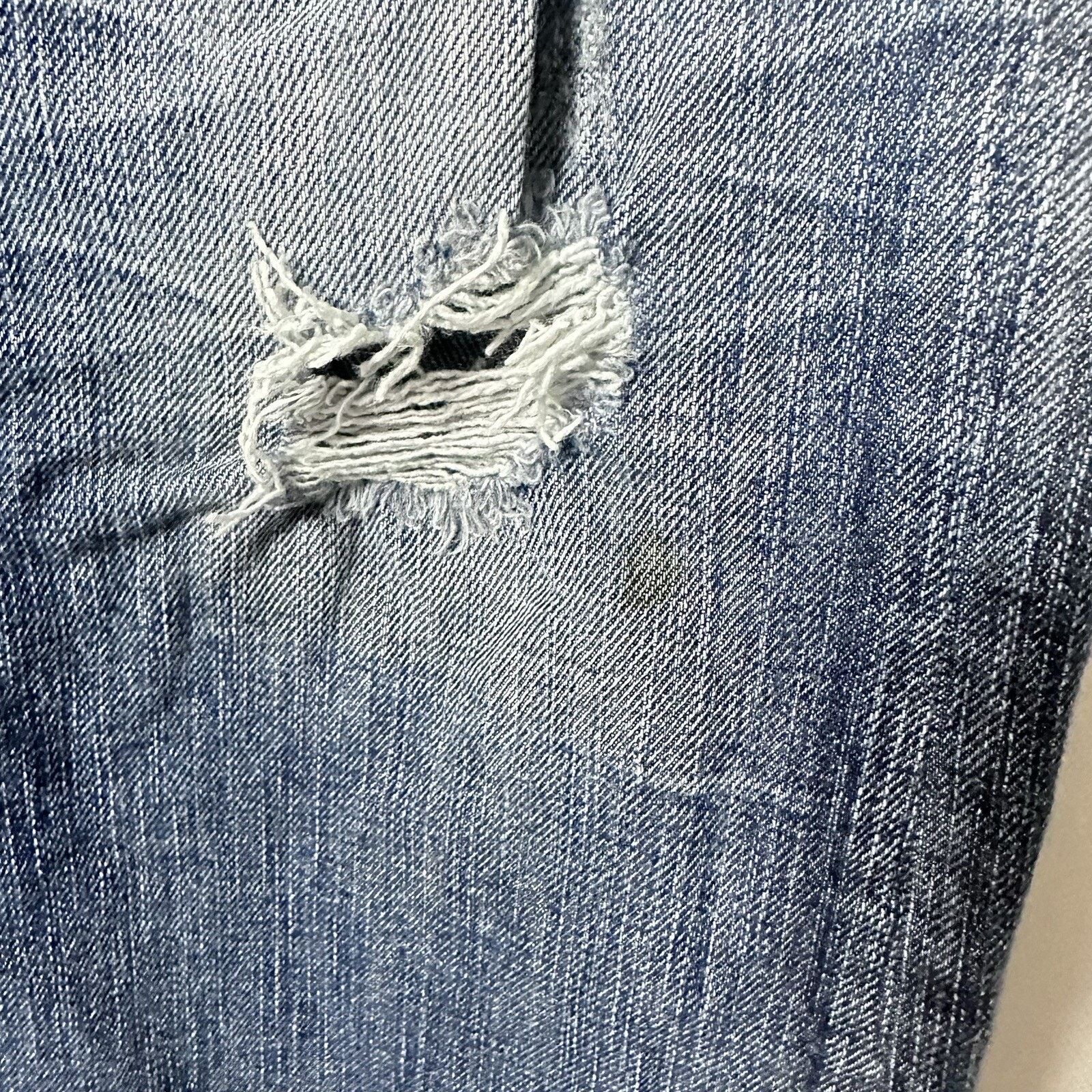 Silver Jeans Co. Silver Aiko Jeans Western Distressed Hip Hugger Bootcut Size 28" / US 6 / IT 42 - 8 Thumbnail