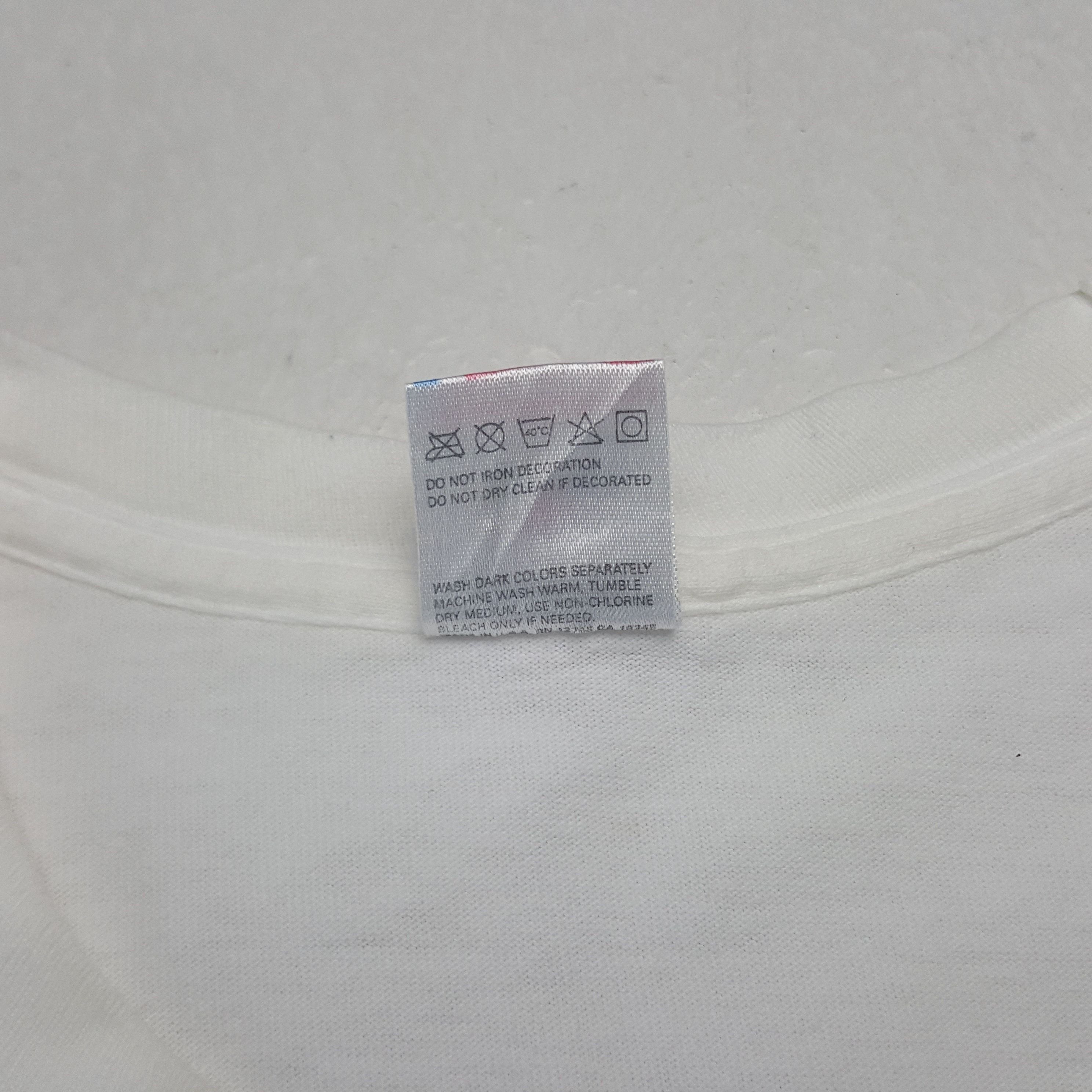 Fruit Of The Loom × Vintage Vintage Northwestern Football Tshirt Size US L / EU 52-54 / 3 - 8 Thumbnail
