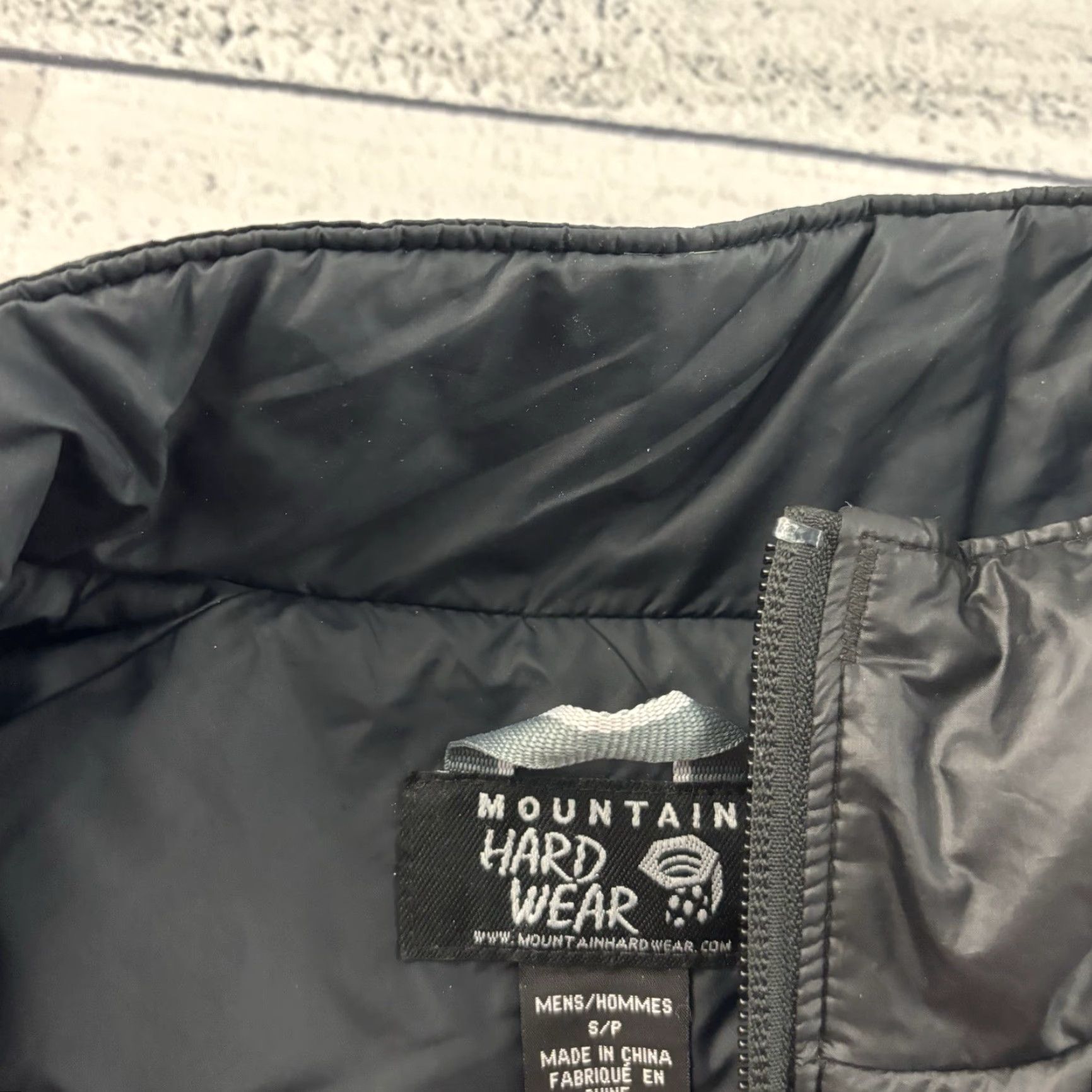 Mountain Hardwear Mountain Hardwear Thermal Q Elite Full Zip Nano Puff Jacket Men Small Black Jacket Size US S / EU 44-46 / 1 - 4 Thumbnail