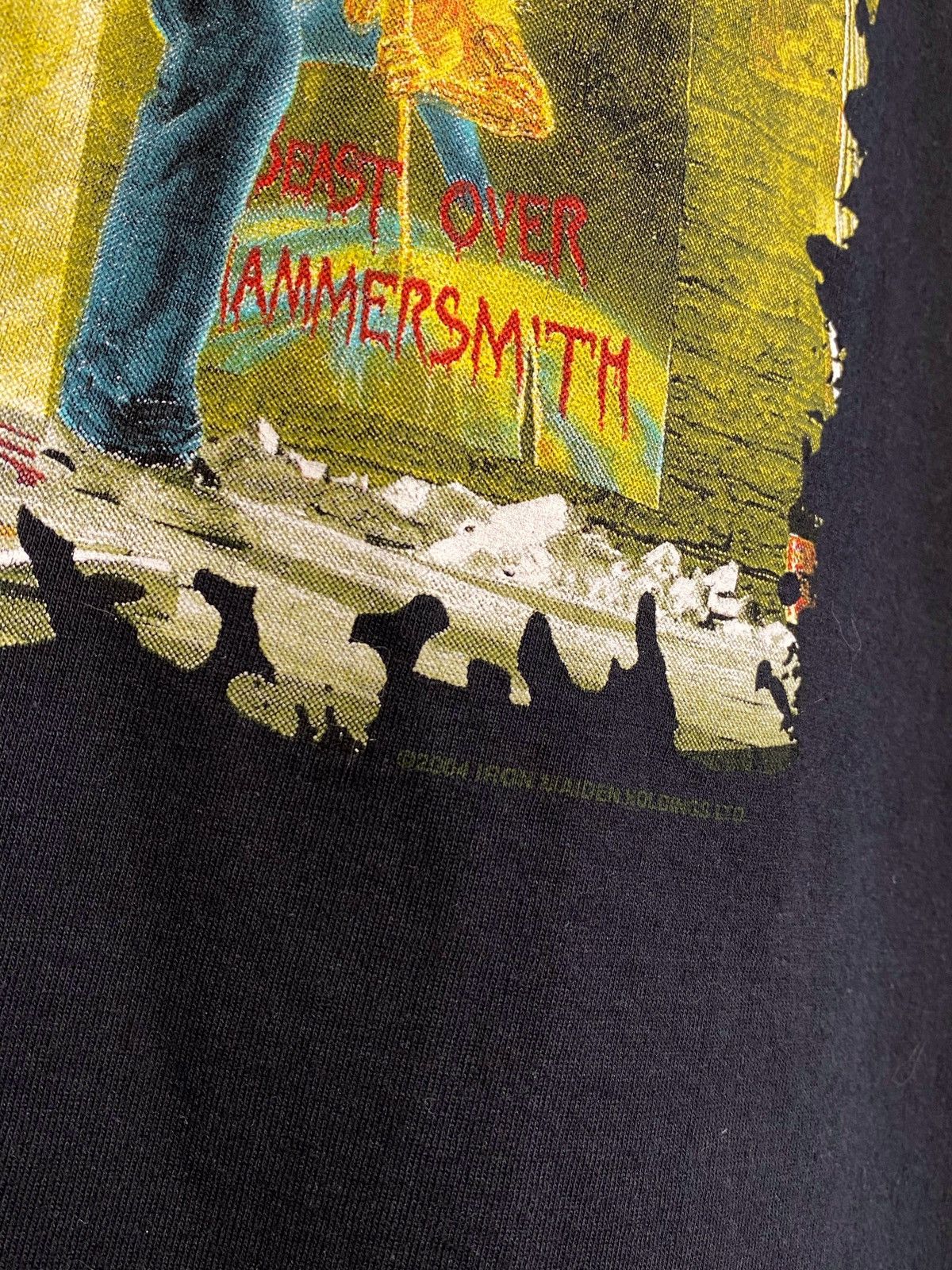 Band Tees Vintage Iron Maiden Eddie Rips Up Europe Rock Band Tour Tee Size US L / EU 52-54 / 3 - 6 Thumbnail