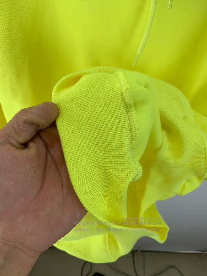 Balenciaga Balenciaga Neon Yellow Hooded Sweatshirt Size US M / EU 48-50 / 2 - 7 Thumbnail
