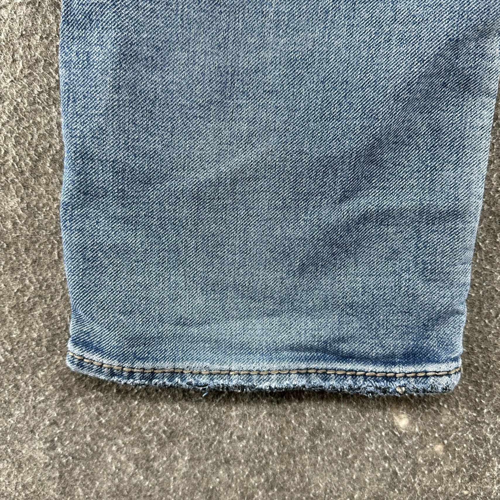 Silver Jeans Co. Silver Jeans Mens 30x32 Jeans Blue Regular Straight Distressed 5-Pocket Denim Cotton Polyester Size US 30 / EU 46 - 4 Thumbnail