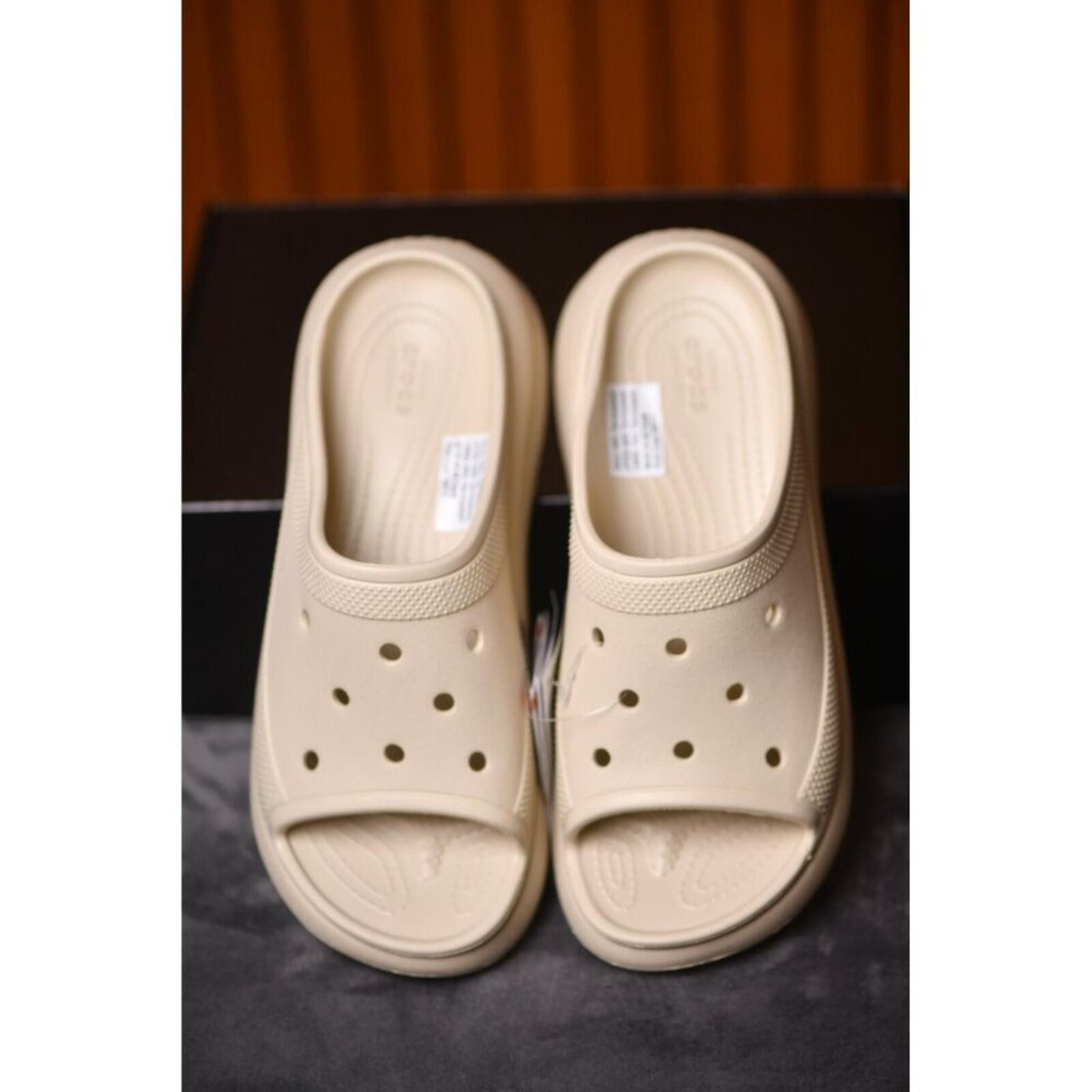 Crocs CROCS Crush Slide Unisex | Bone Color | 208731-2Y2 Size US 8 / IT 38 - 8 Thumbnail