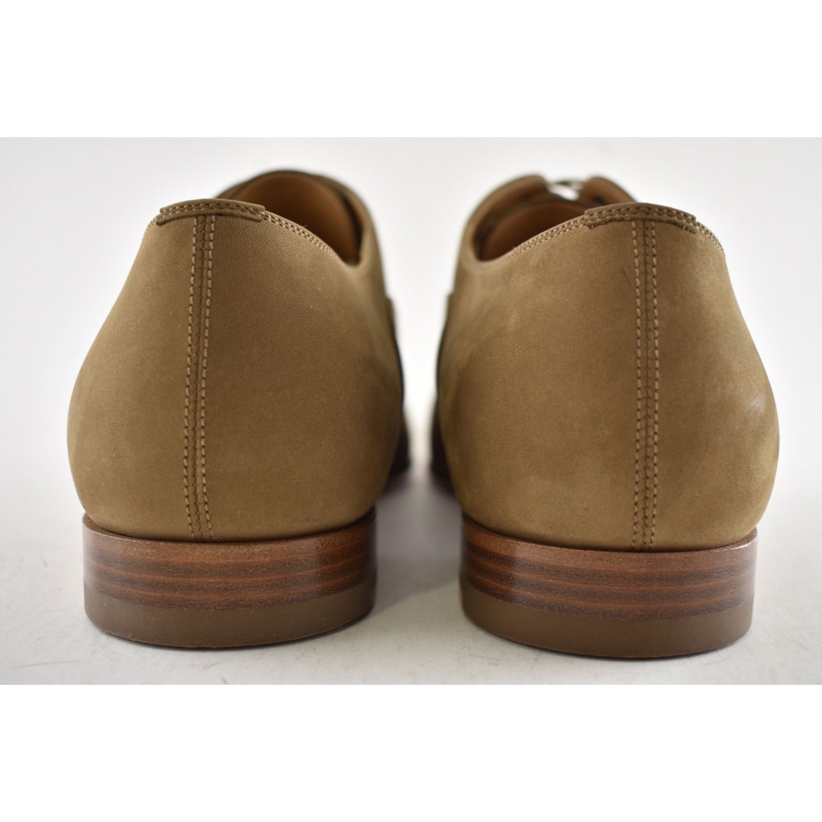 Christian Louboutin Christian Louboutin Beige Oxford Dress Loafer 43.5 10.5 Size US 10 / EU 43 - 11 Thumbnail