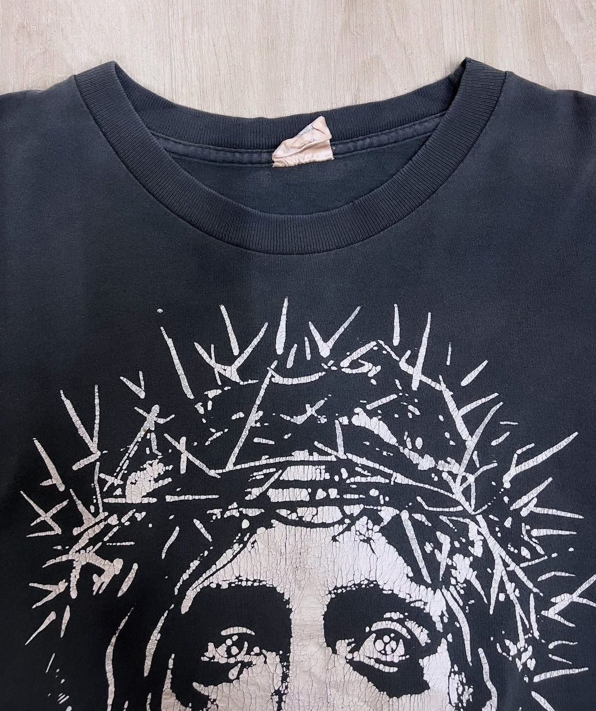 Gildan Vintage 90s Jesus “ It Is Finished! ” Size US XXL / EU 58 / 5 - 3 Thumbnail