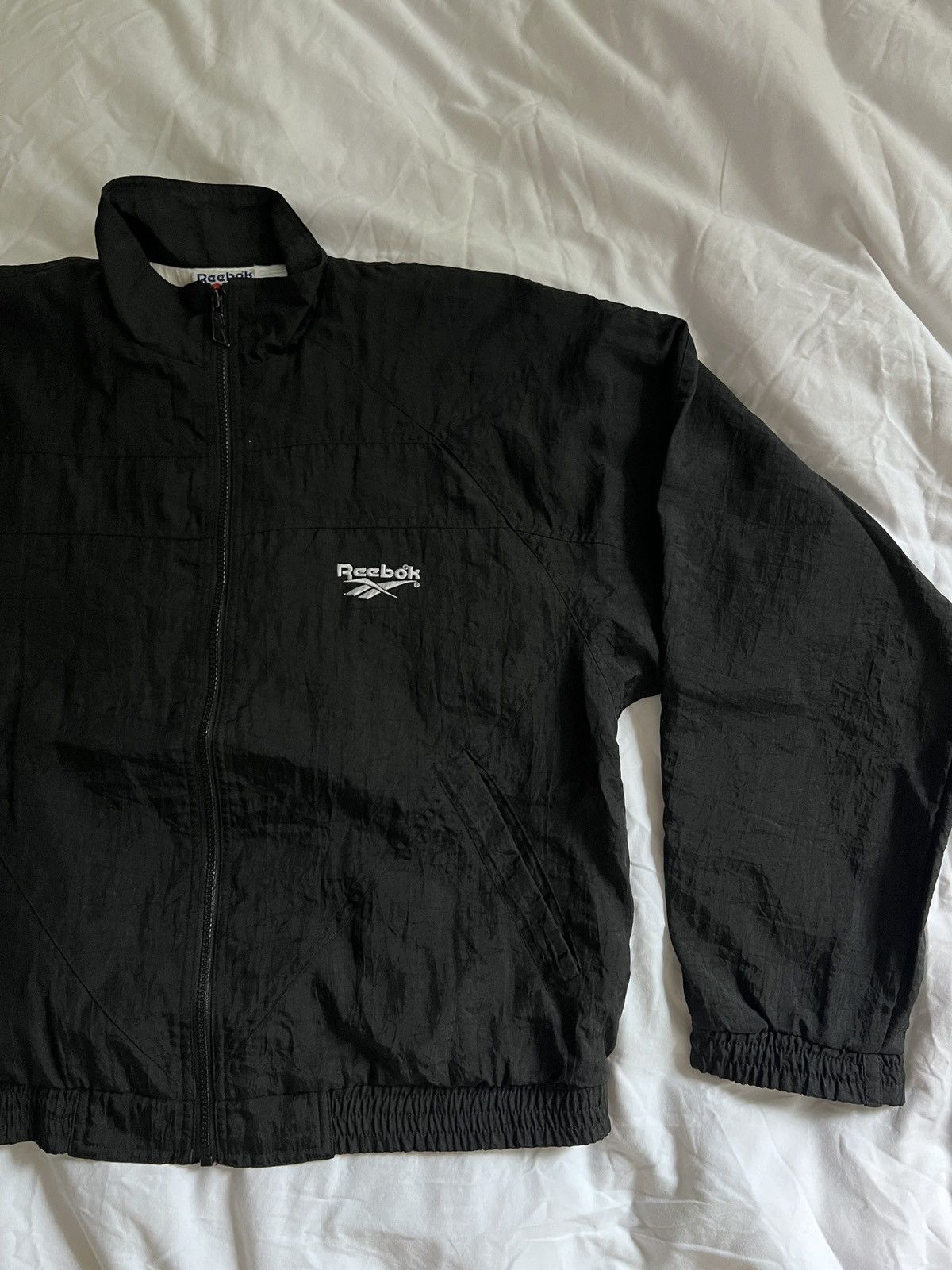 Reebok Vintage Reebok Crushed Nylon Track Jacket M Size US M / EU 48-50 / 2 - 1 Thumbnail