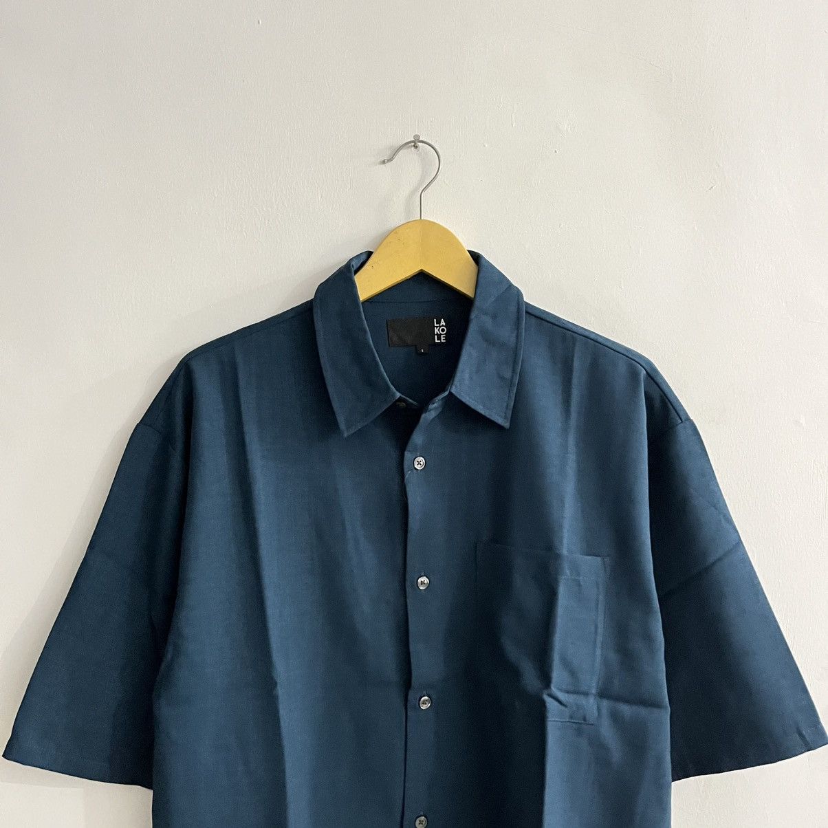 Japanese Brand Lakole - Basic Minimalist Button Up Shirt Size US S / EU 44-46 / 1 - 2 Thumbnail