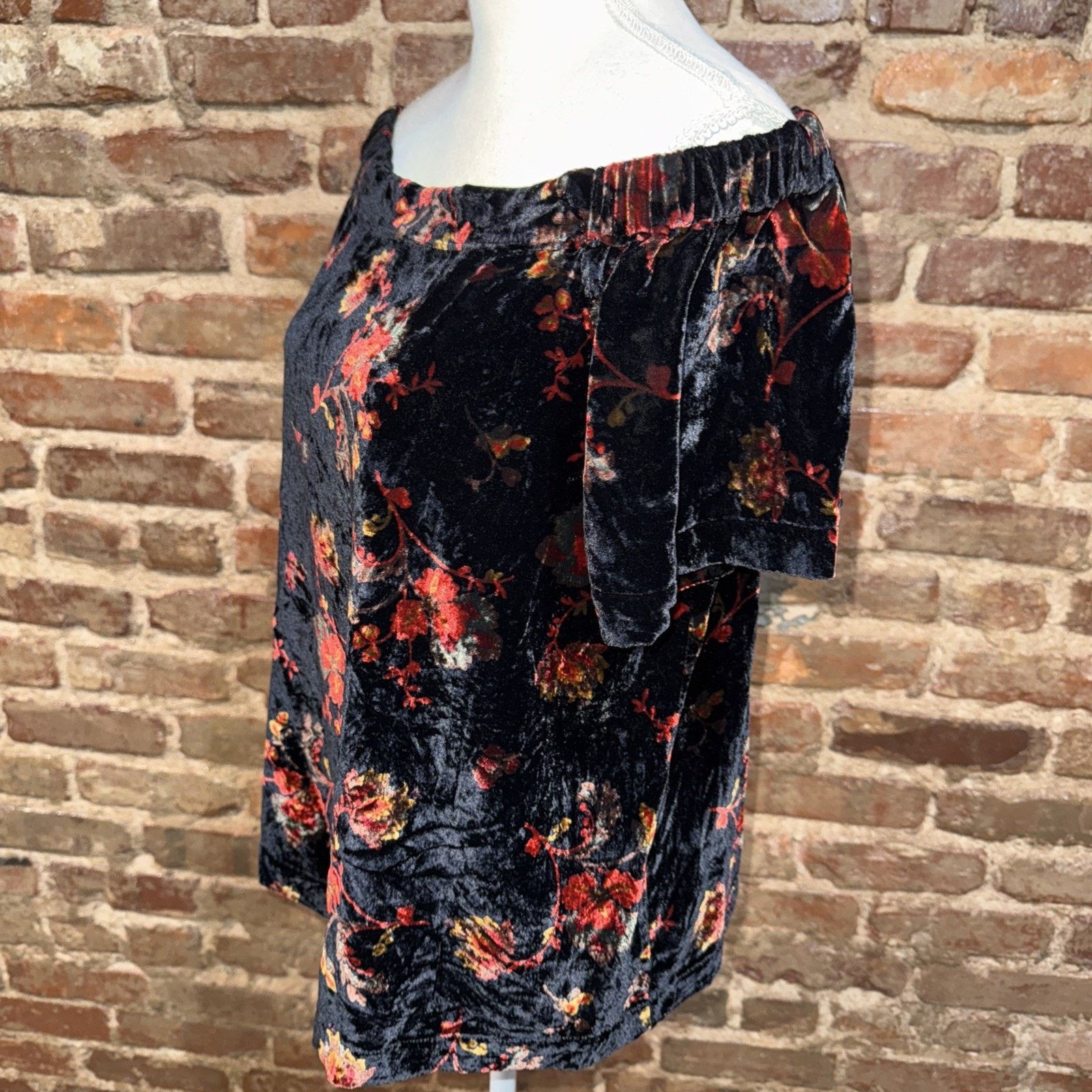 Ann Taylor Ann Taylor LOFT Velvet Burnout Dark Floral Sz M Goth Grunge Size M / US 6-8 / IT 42-44 - 3 Thumbnail