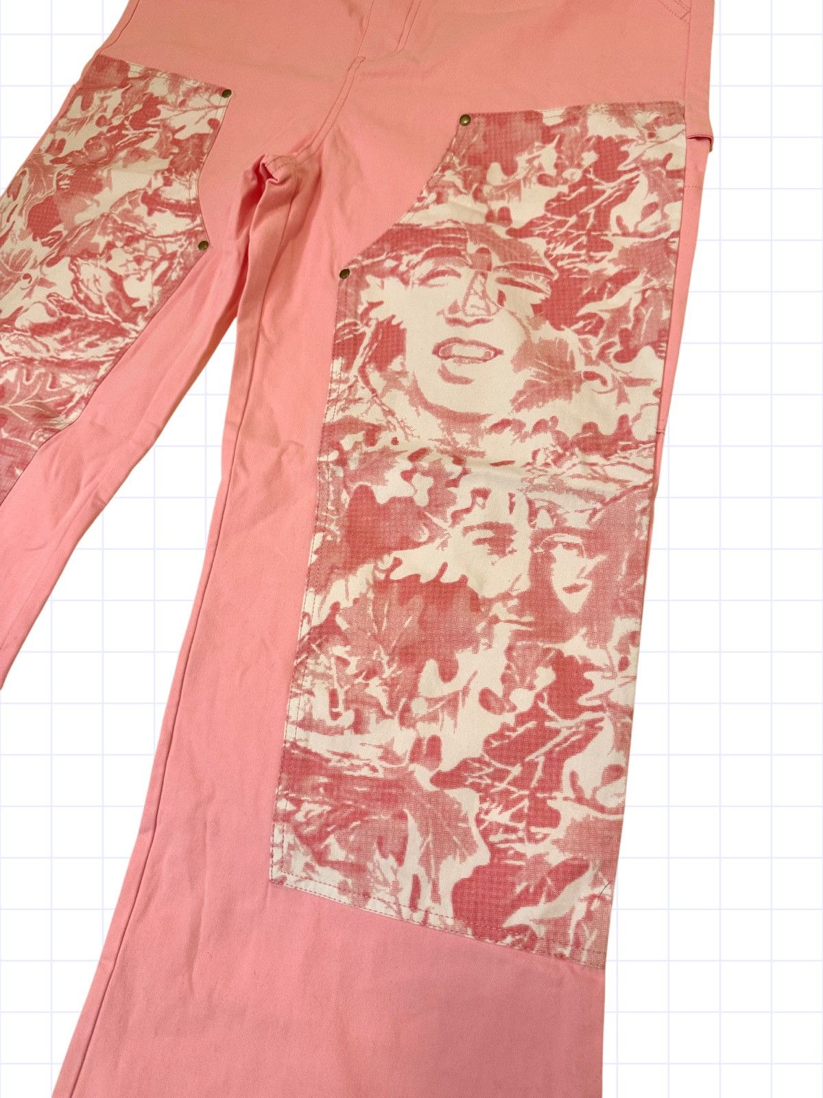 Other Shady Attire Pink Graphic Print Carpenter Jeans 33 Size US 33 - 3 Thumbnail