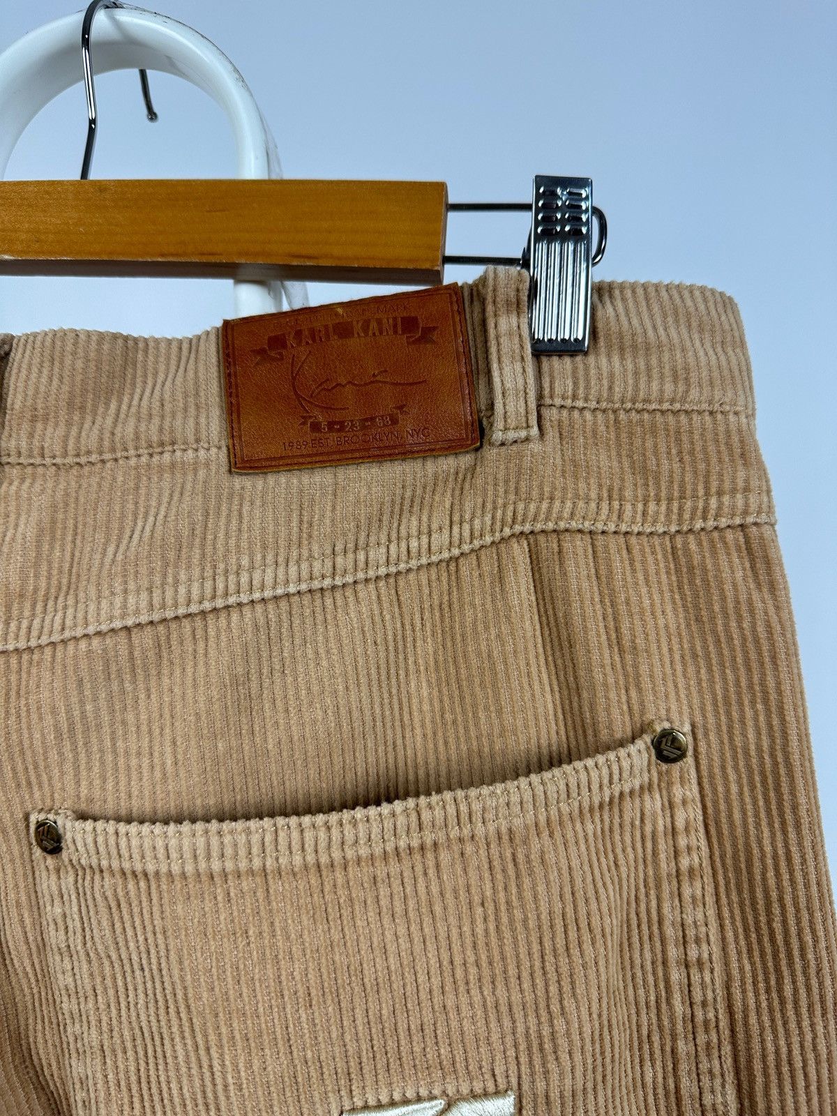 Karl Kani Vintage Karl Kani Corduroy Y2K Rap Baggy Cargo Pants Size US 30 / EU 46 - 15 Thumbnail