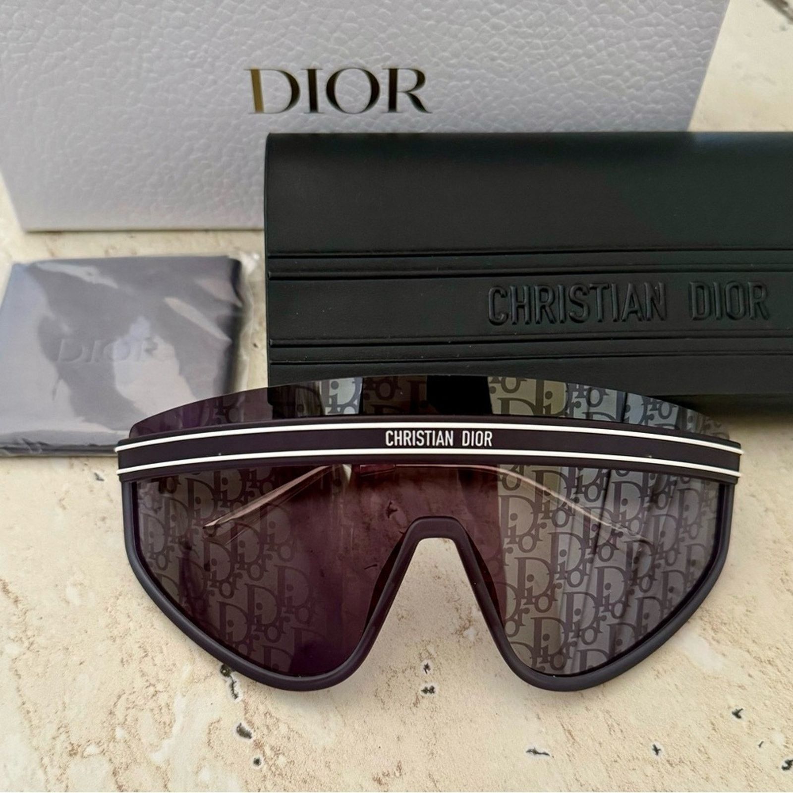 Dior New Dior Club M2U 31B8 Sunglasses Monogram Lenses Authentic! Size ONE SIZE - 1 Thumbnail