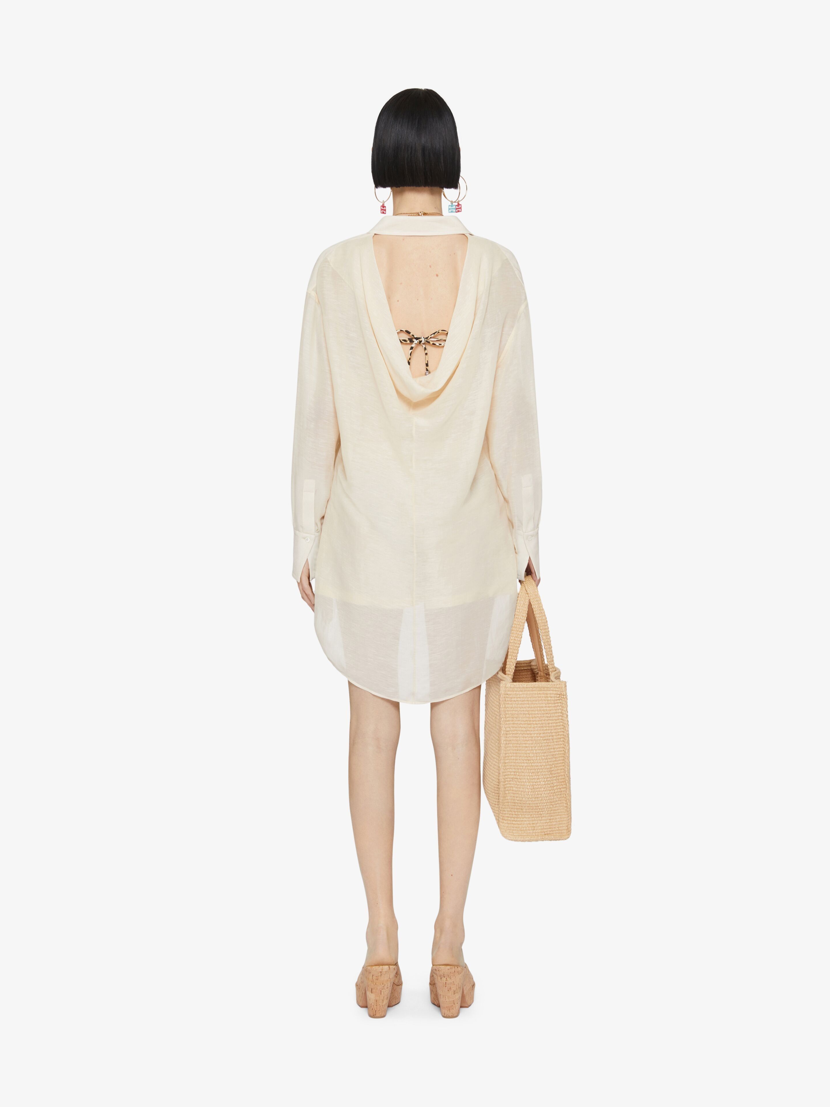 Givenchy o1w1db10825 Short in Beige Size 24" / US 00 / IT 34 - 4 Thumbnail