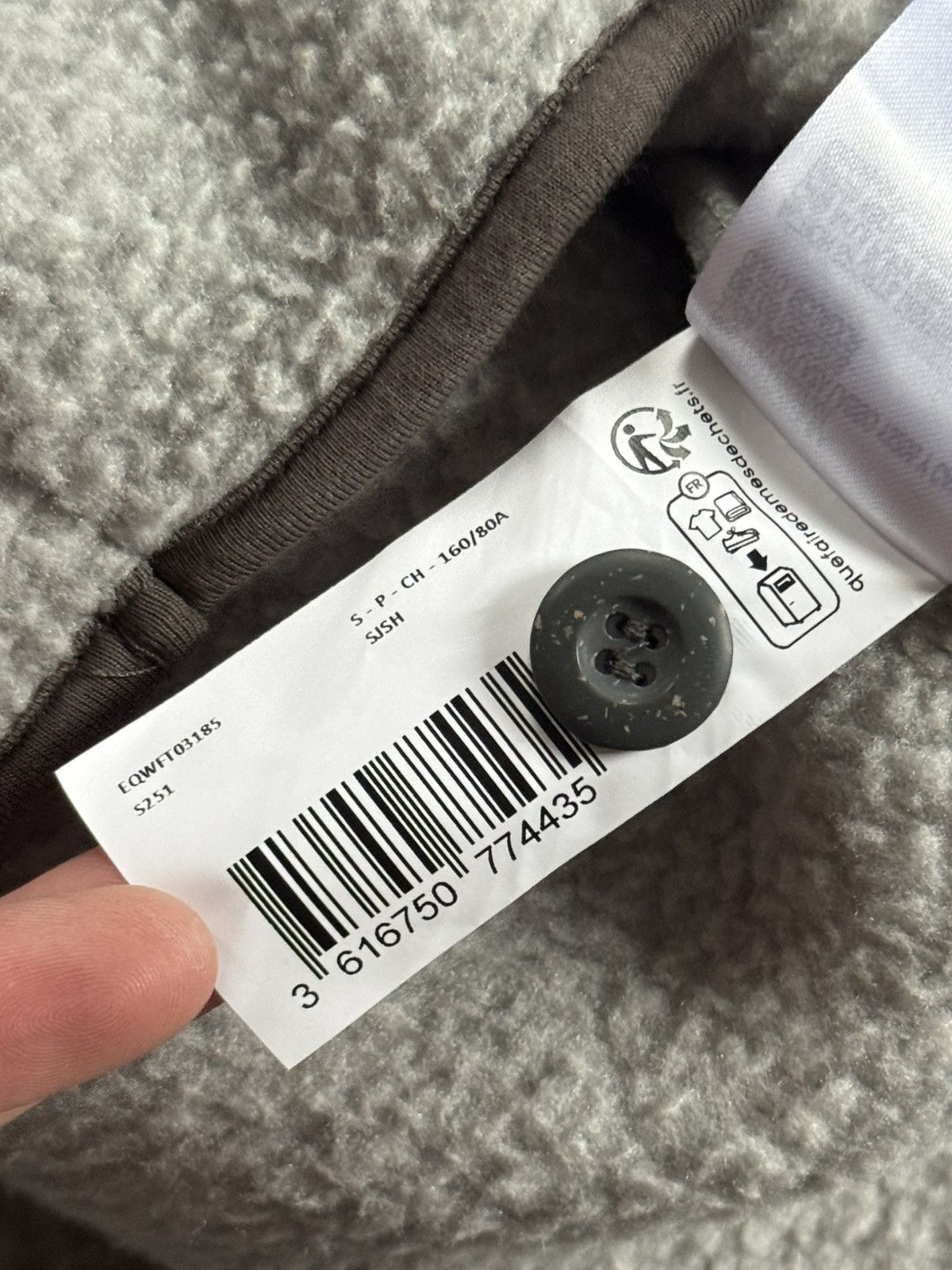 Quiksilver Quiksilver Quicksilver button up fleece jacket cardigan warm Size S / US 4 / IT 40 - 7 Thumbnail