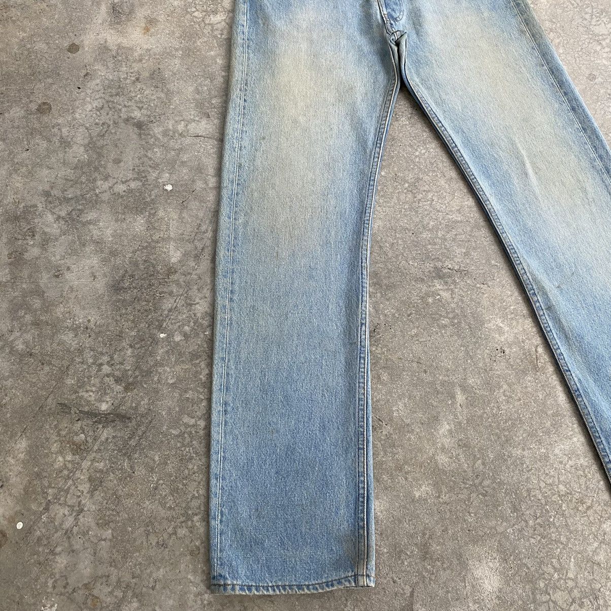 Levi's Size 30x32 Vintage 1991 Levis 501 Light Blue Dirty Jeans Size US 30 / EU 46 - 5 Thumbnail