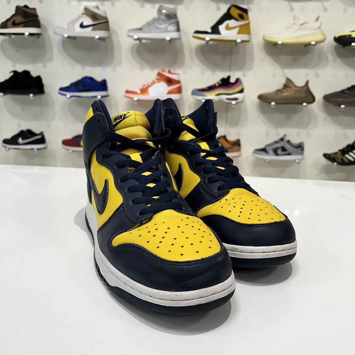 Nike Nike Dunk High Michigan (2020) Size US 10 / EU 43 - 7 Thumbnail