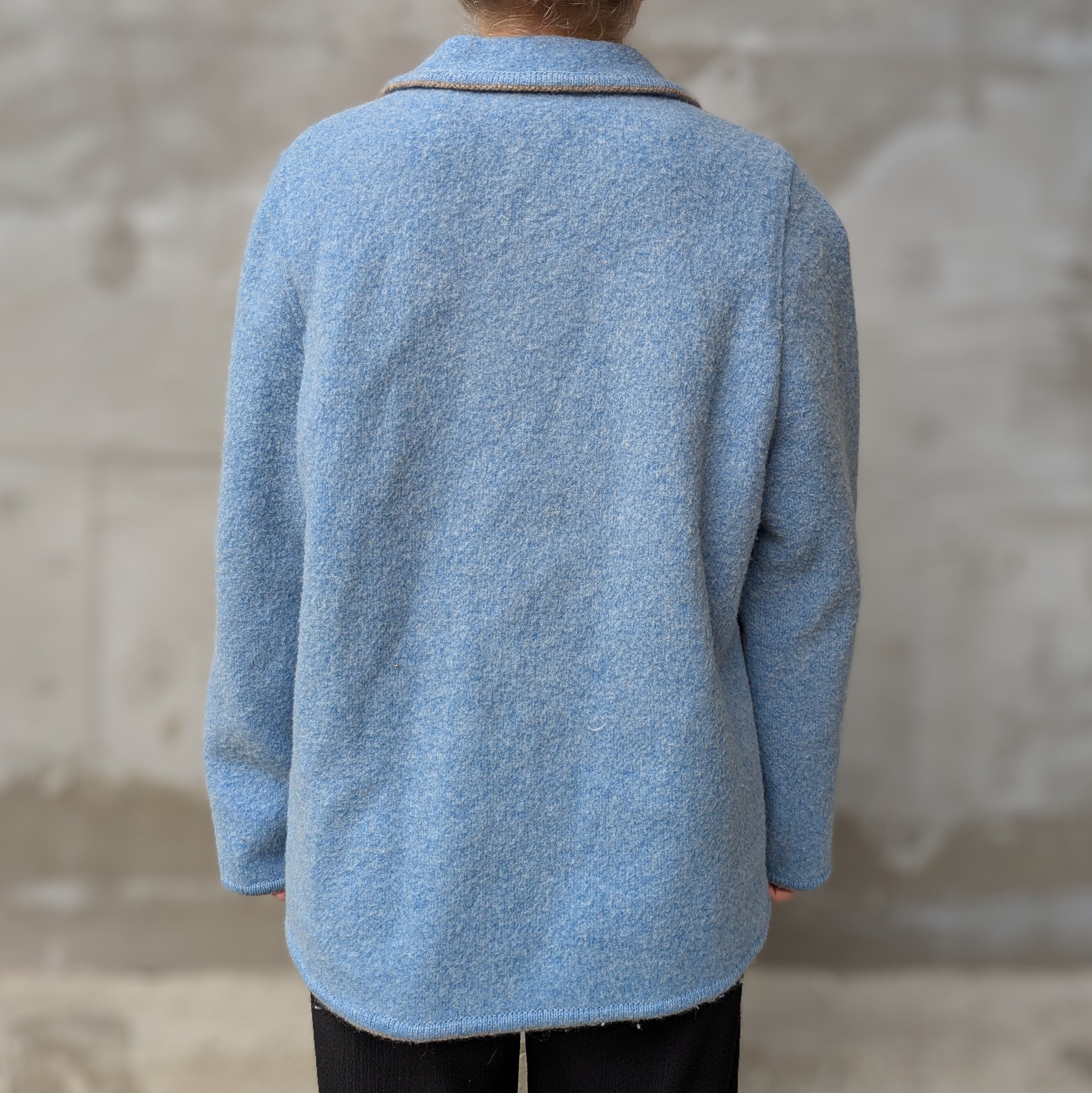 GIESSWEIN Giesswein Wool Blazer Blue US10 Vintage Austria Alpine Size L / US 10 / IT 46 - 3 Thumbnail