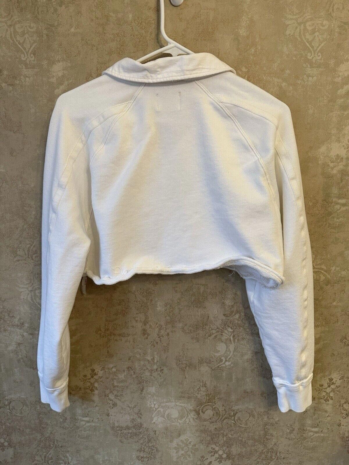 Free People free people movement Cropped Seeatshirt White XS Buttons Size XS / US 0-2 / IT 36-38 - 5 Thumbnail