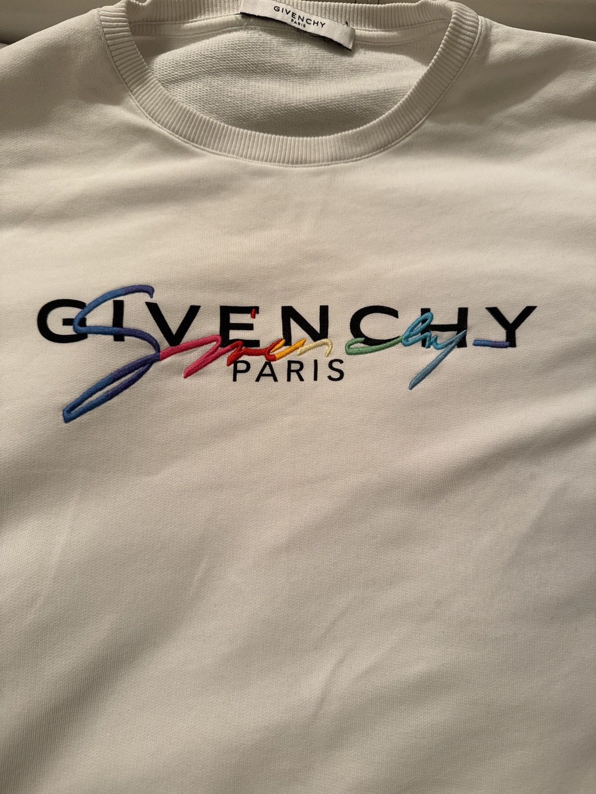 Givenchy Givenchy rainbow crewneck Size US M / EU 48-50 / 2 - 1 Thumbnail