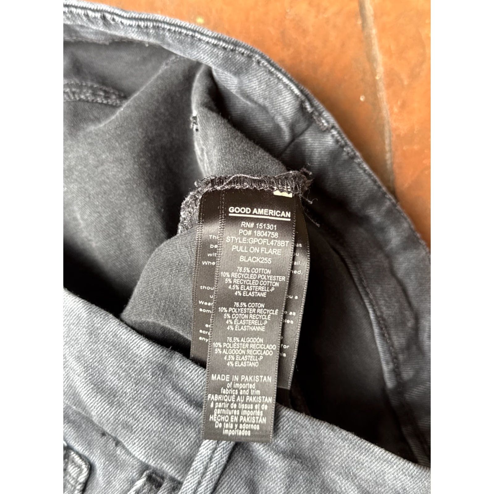 Good American Good American Soft Sculpt Pull-On Flare Jeans Women’s 2XL Stretch Size 40" / US 18 - 4 Thumbnail