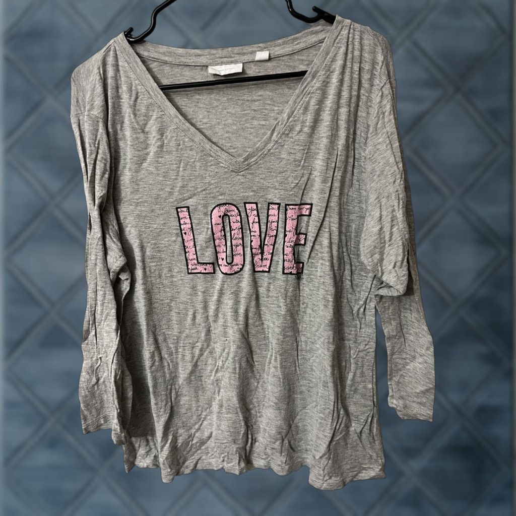 Vintage New York & Company Blouse Women's 3/4 Sleeve Knit Top Gray Large Love Womens Size L / US 10 / IT 46 - 1 Thumbnail
