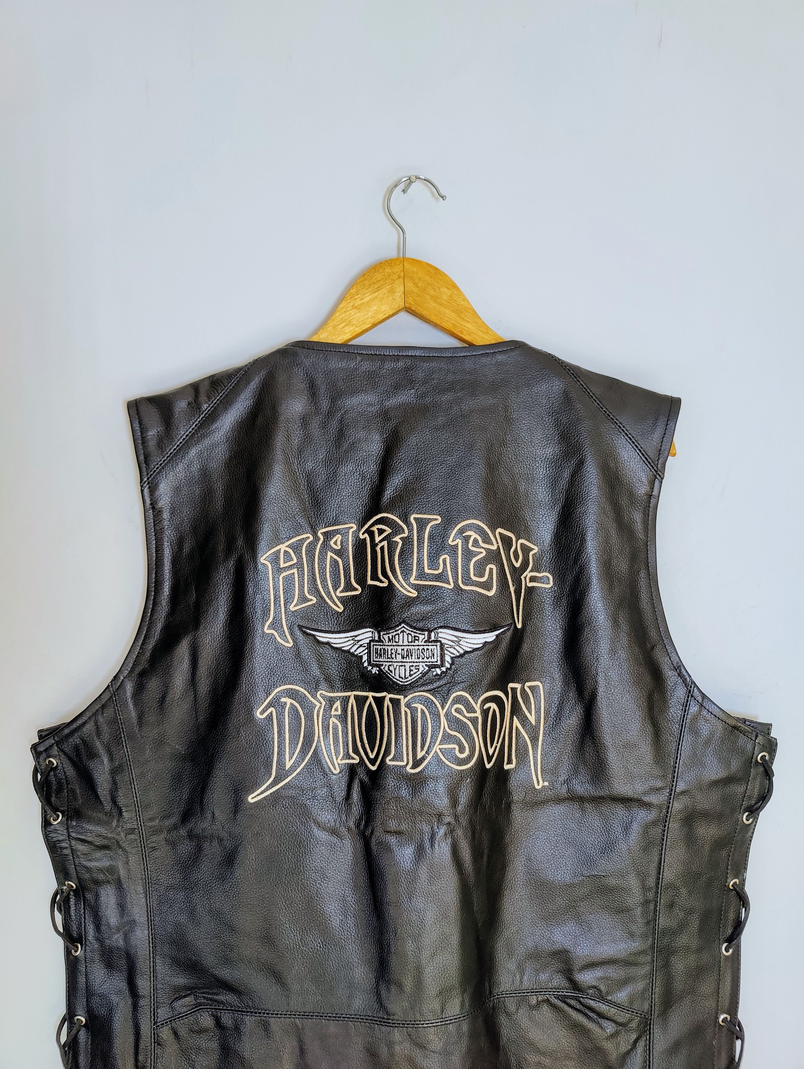 Harley Davidson 🔥Harley Davidson Motorcycle Leather Vest Biker Gear Size US L / EU 52-54 / 3 - 6 Thumbnail