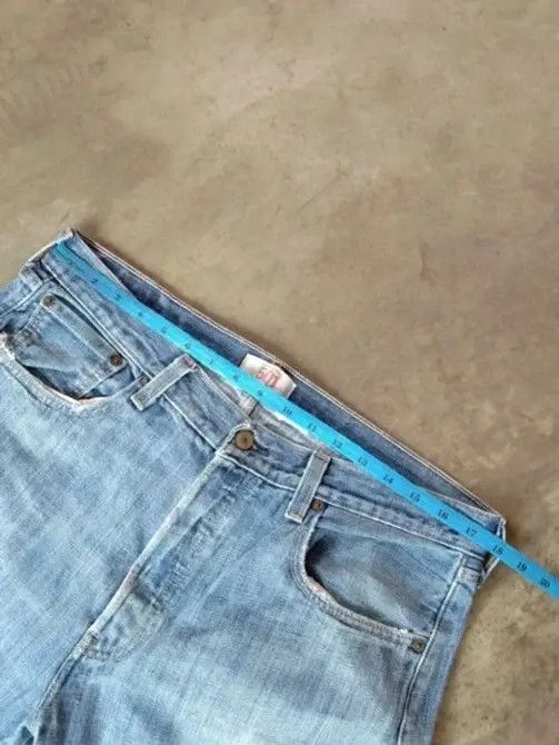 Levi's Vintage Levis 501 Washed Straight Leg Distressed Jeans 34x32 Size US 34 / EU 50 - 10 Thumbnail
