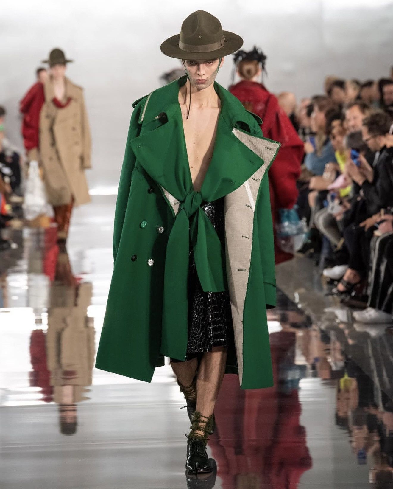 Maison Margiela Maison Margiela FW20 Co-Ed deconstructed double layer coat Size US S / EU 44-46 / 1 - 1 Thumbnail